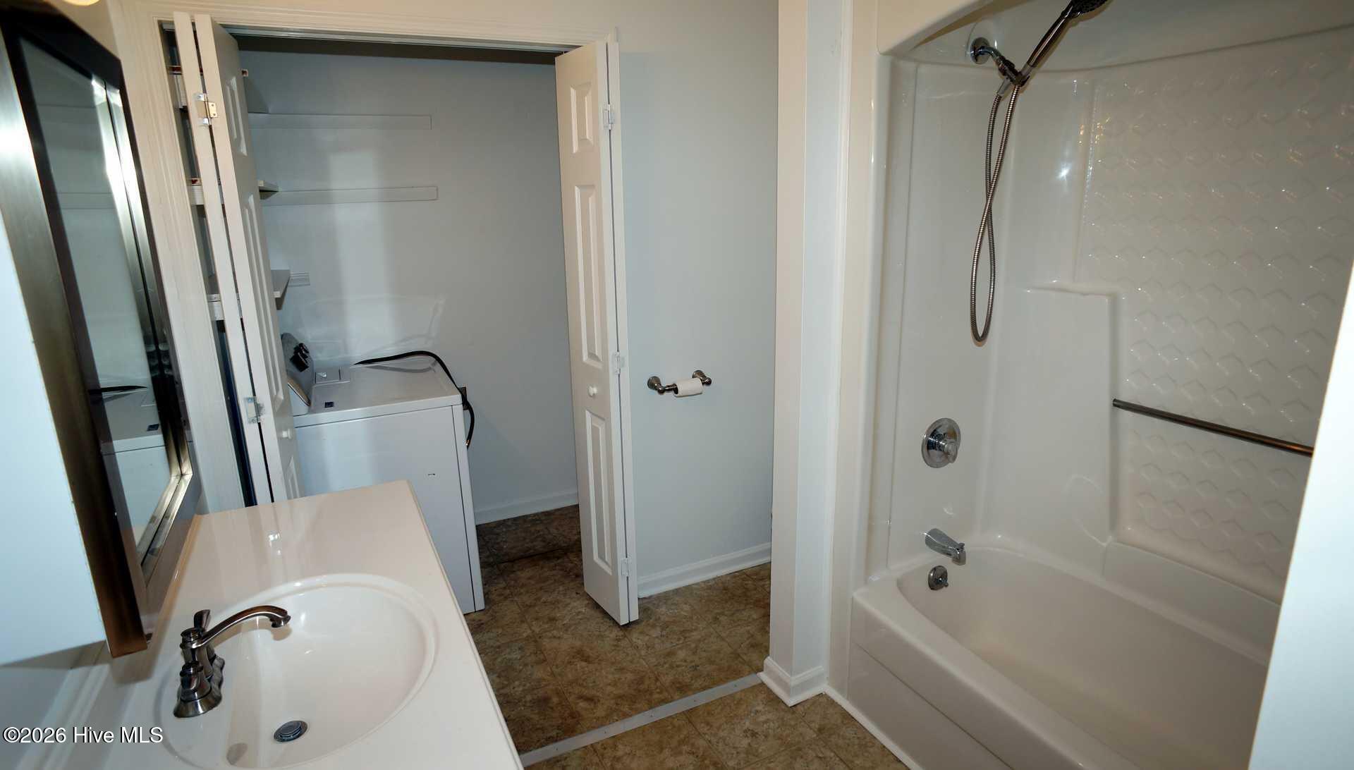 108 Quarterdeck Property Photo 18