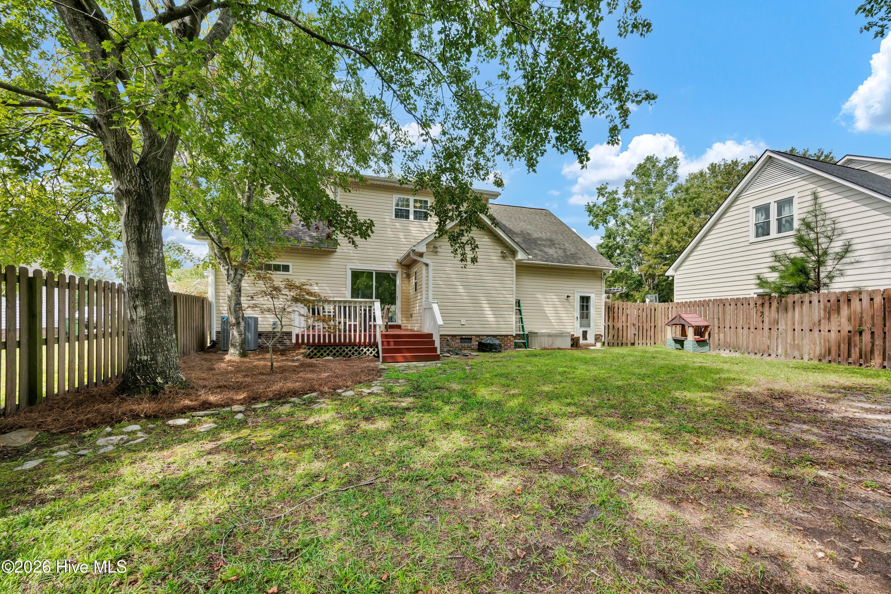 609 Kings Arm Court Property Photo 26