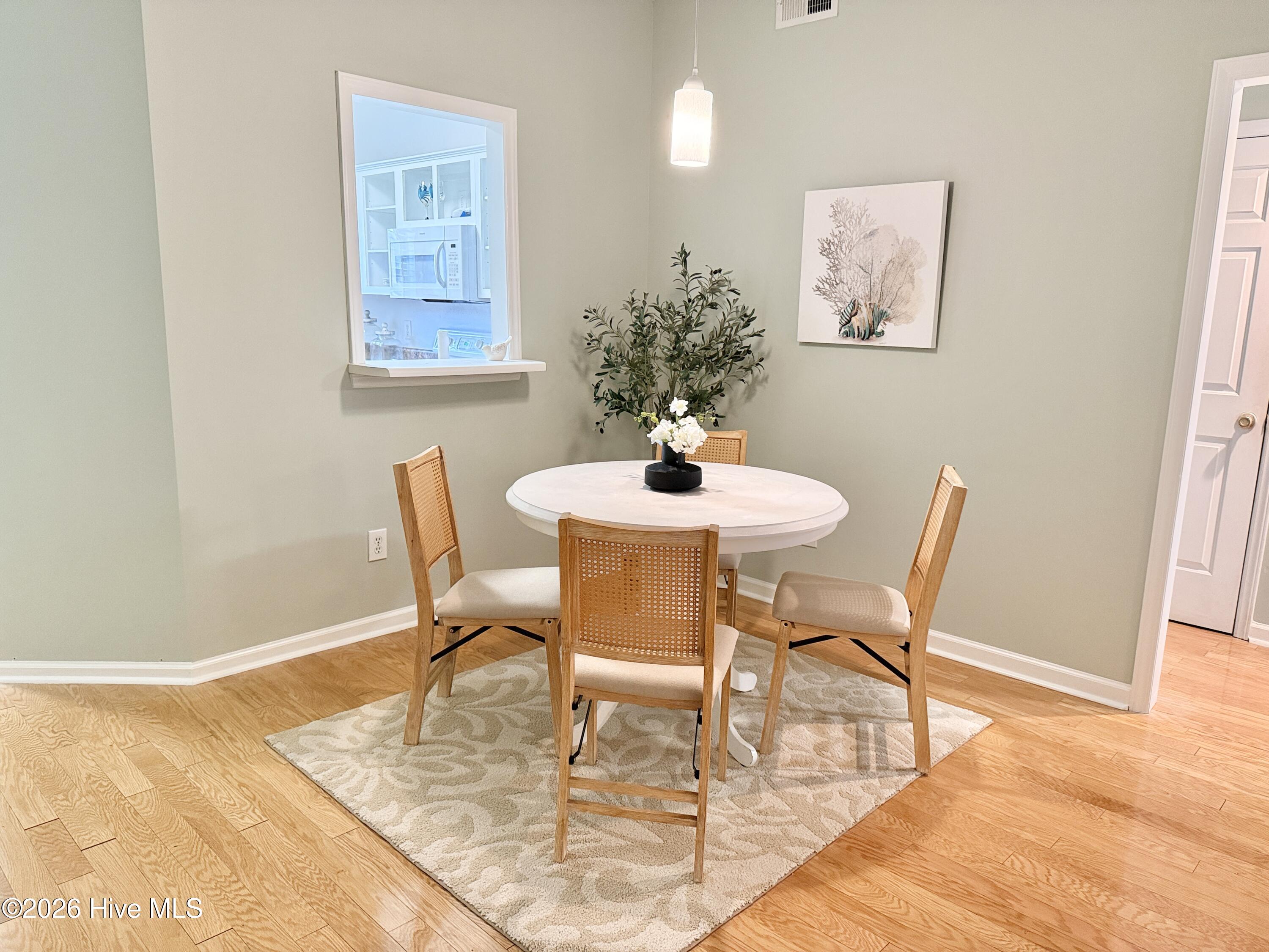 729 Bragg Drive Apt C Property Photo 8