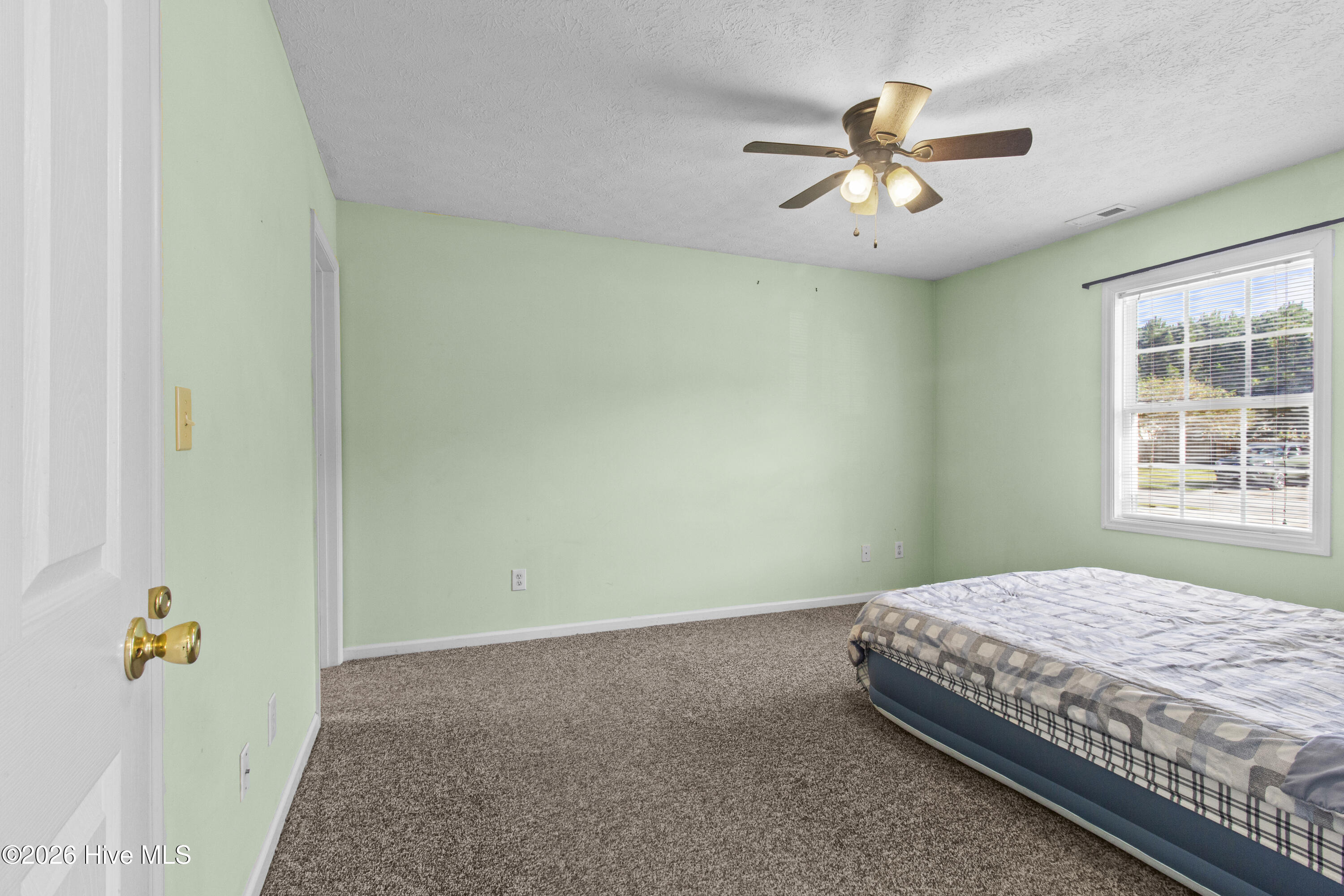 120 Eagle Trail Property Photo 9