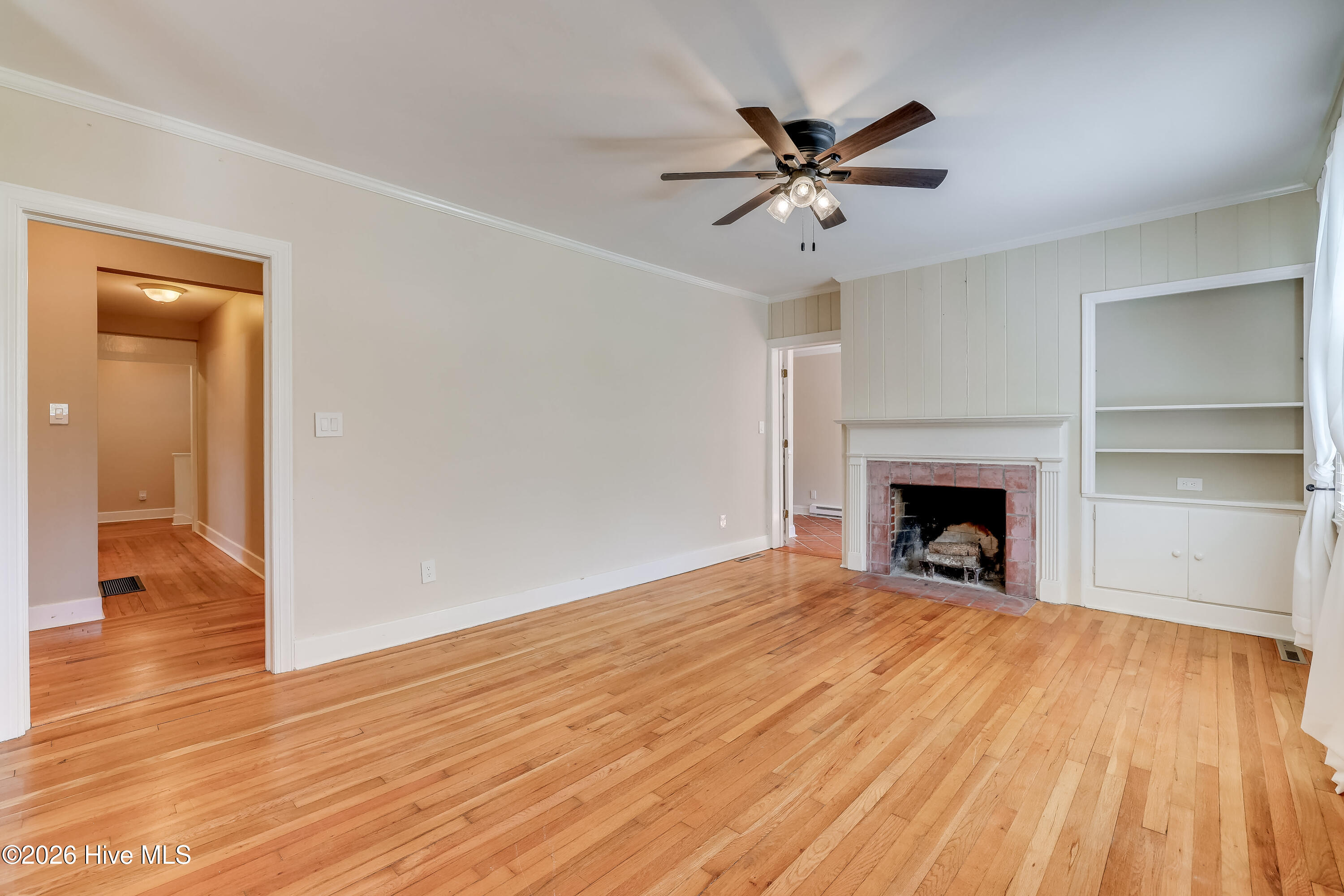 3011 Fox Spring Road Property Photo 11