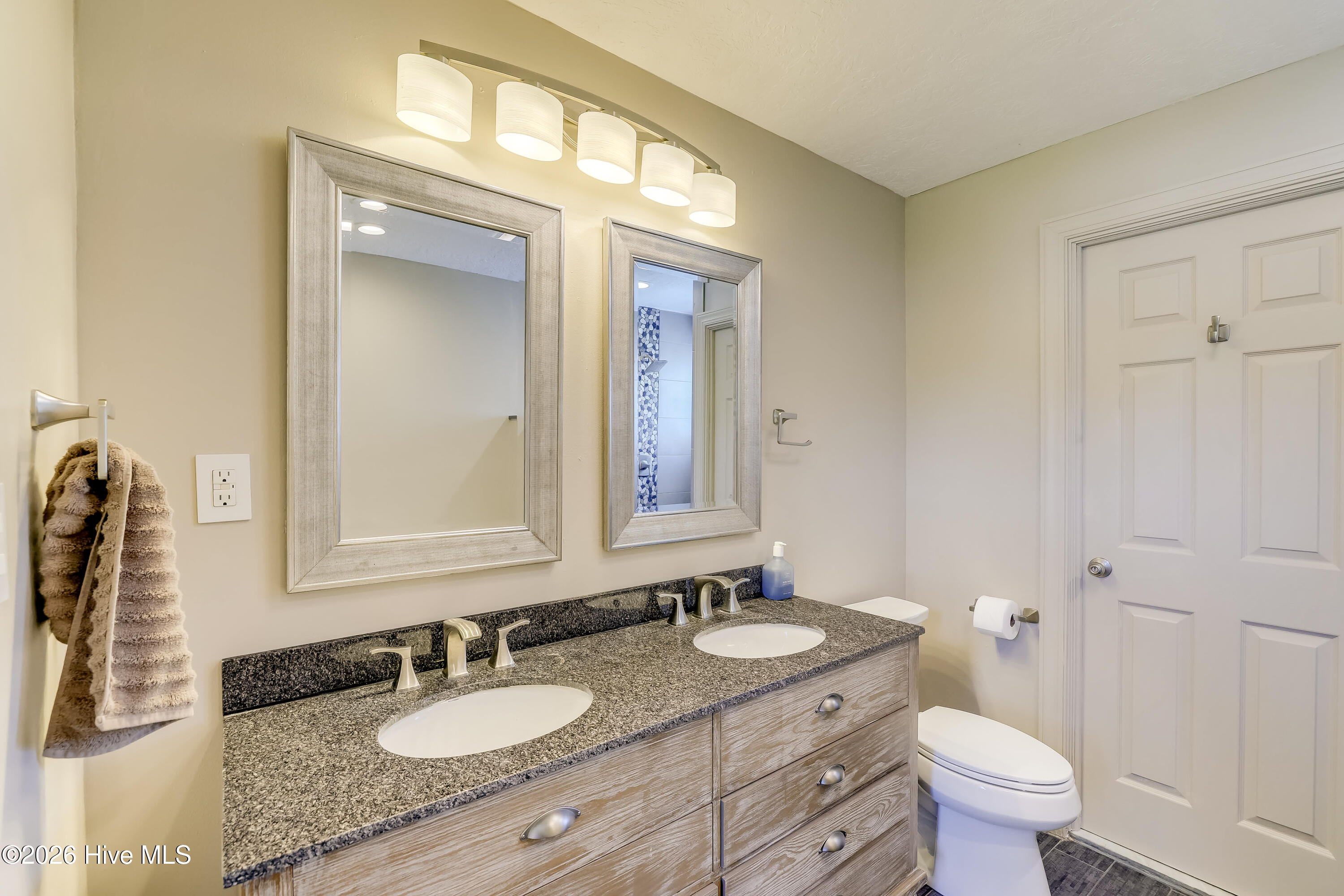 3011 Fox Spring Road Property Photo 48