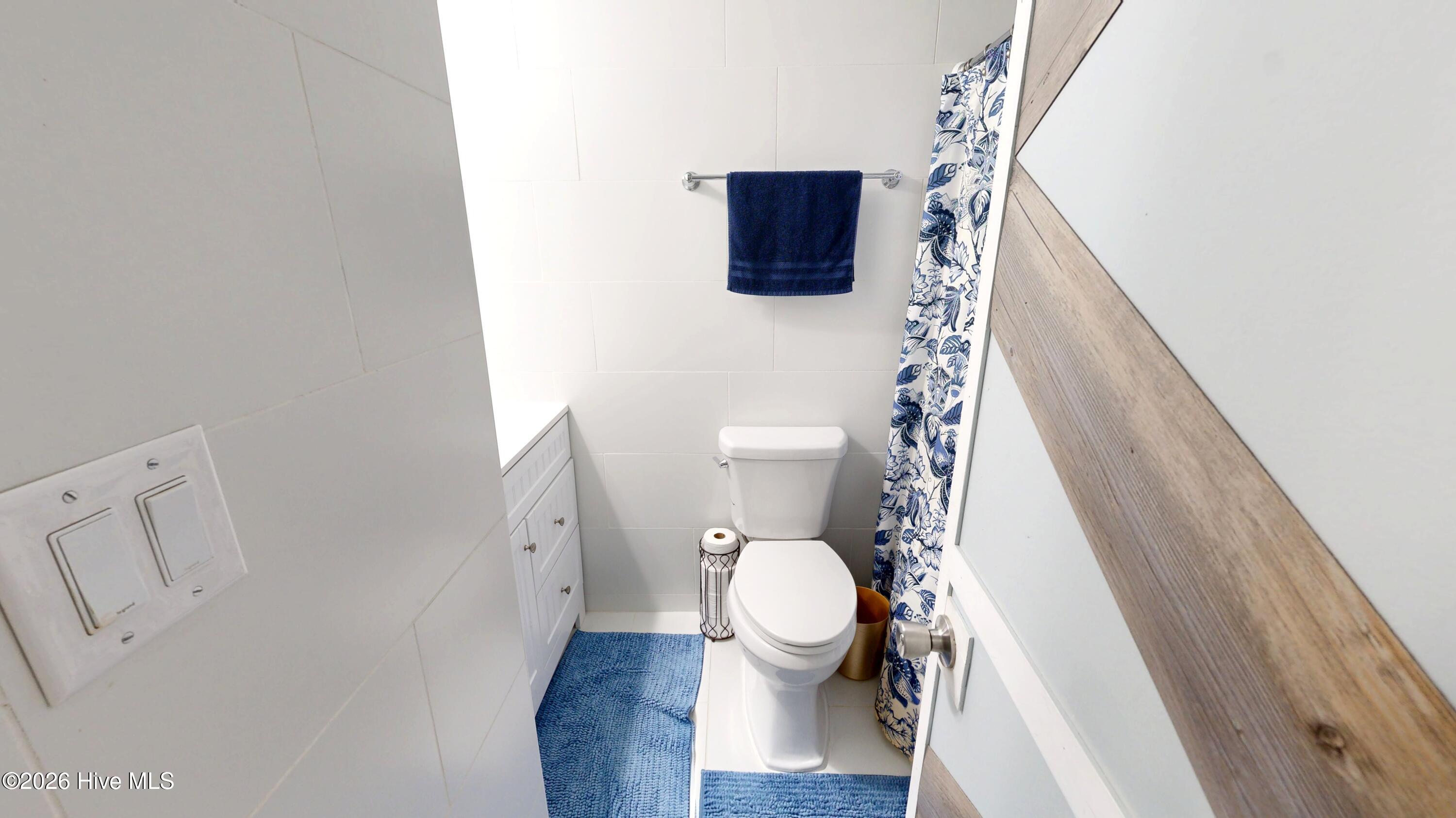 138 Oakridge Drive Property Photo 18