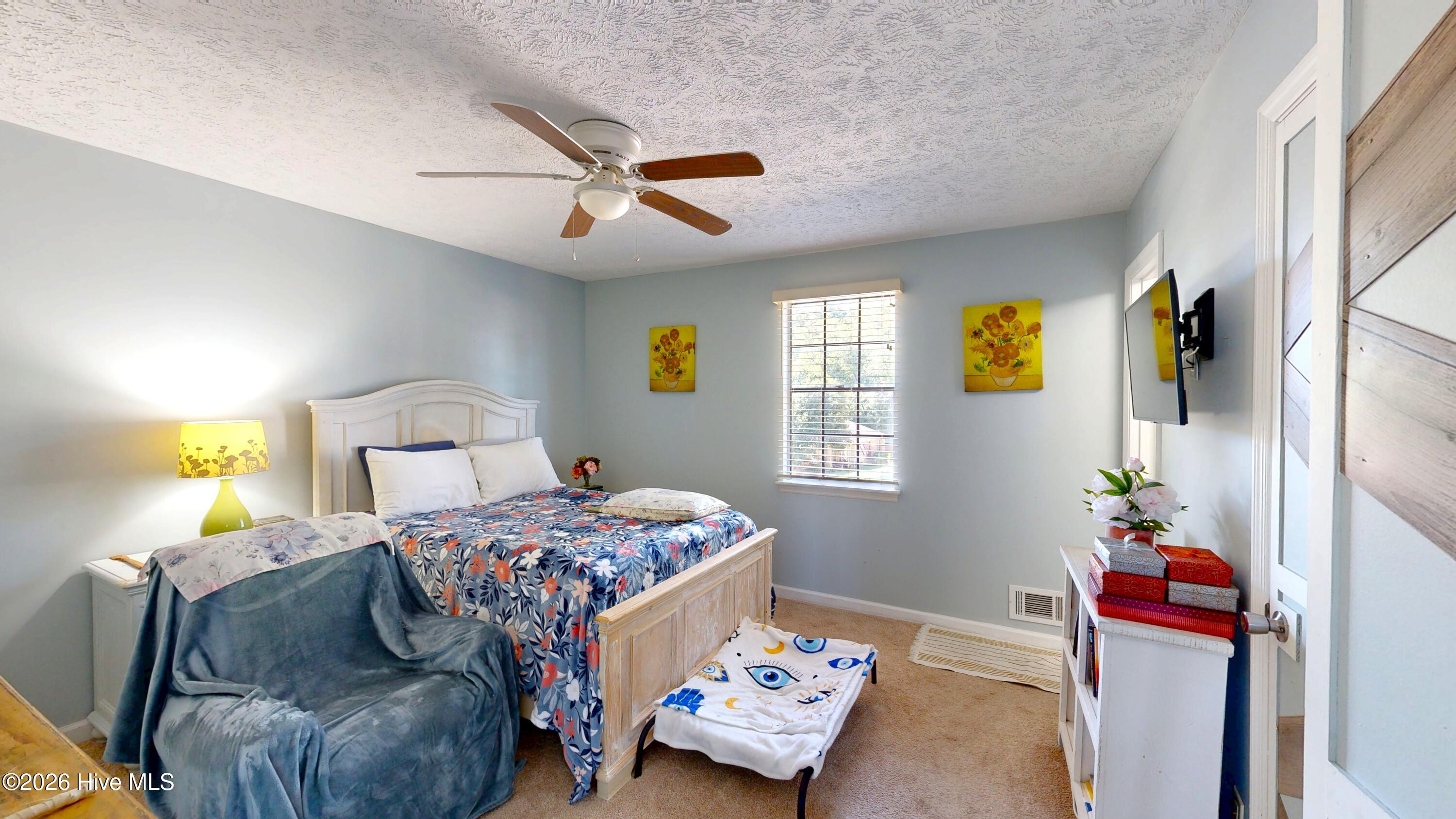 138 Oakridge Drive Property Photo 25