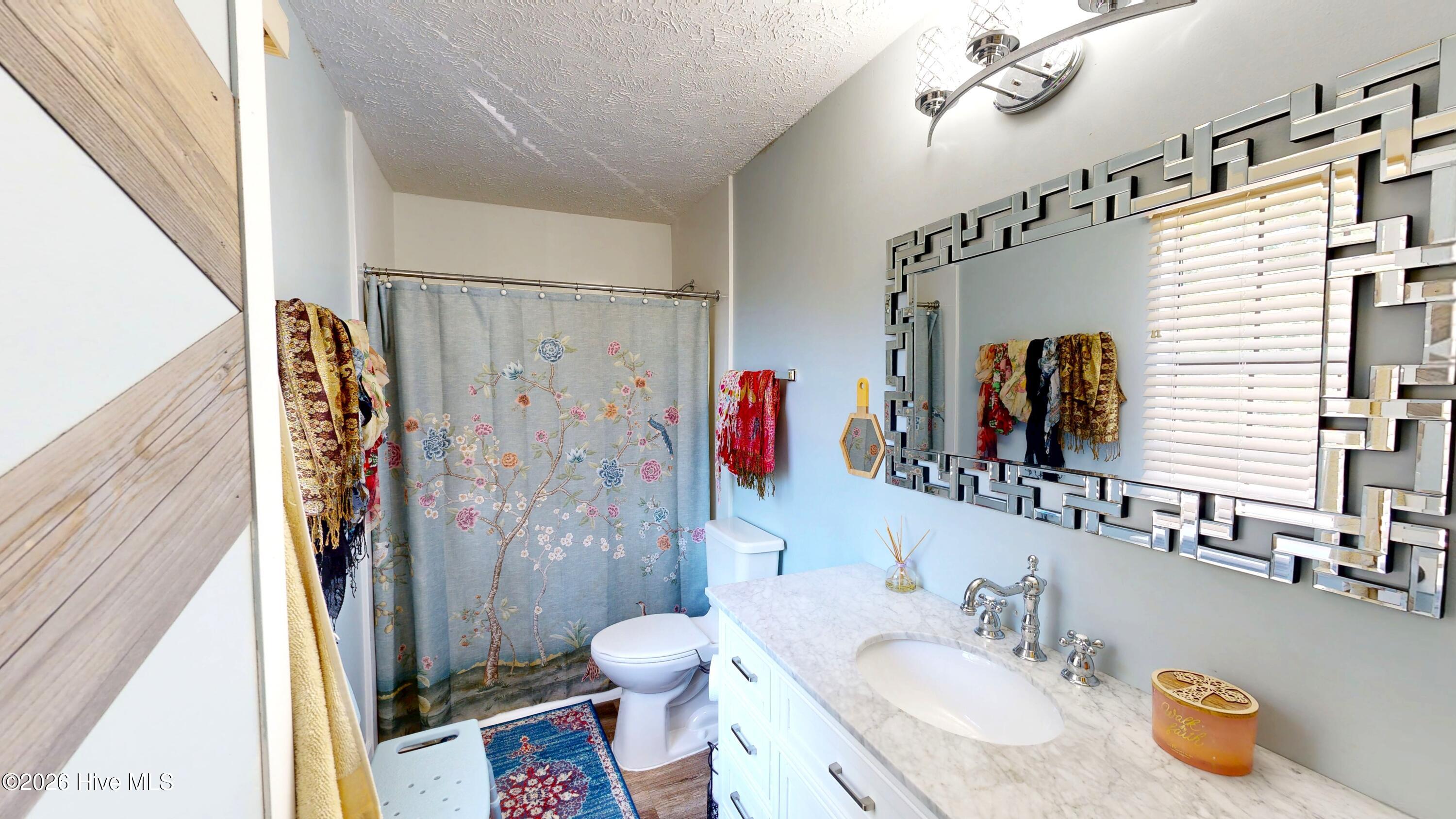 138 Oakridge Drive Property Photo 28