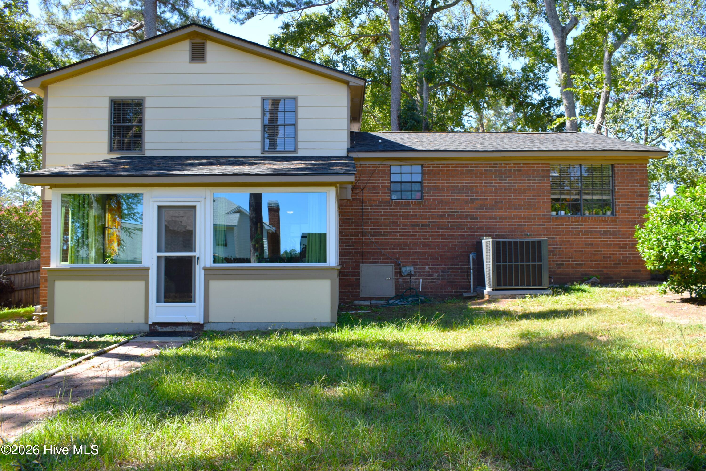 138 Oakridge Drive Property Photo 33