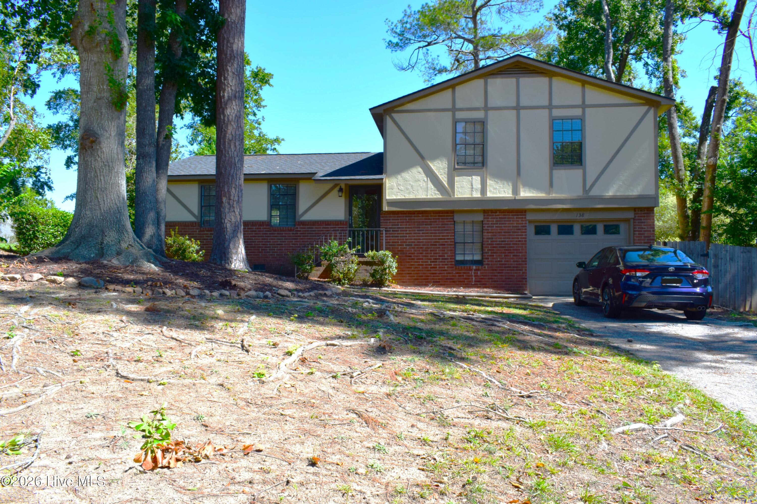 138 Oakridge Drive Property Photo 34