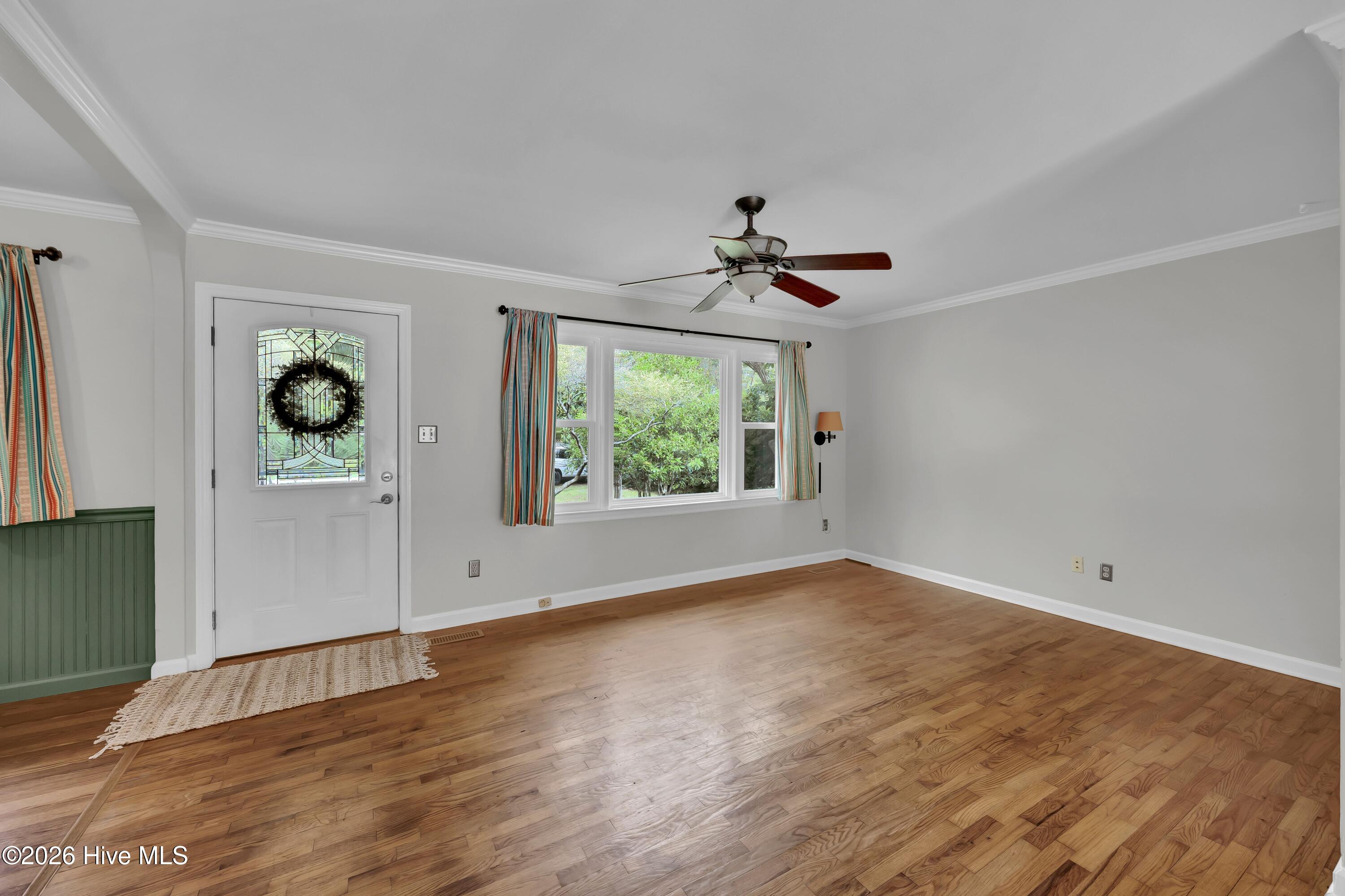 116 Shorewood Hills Drive Property Photo 5