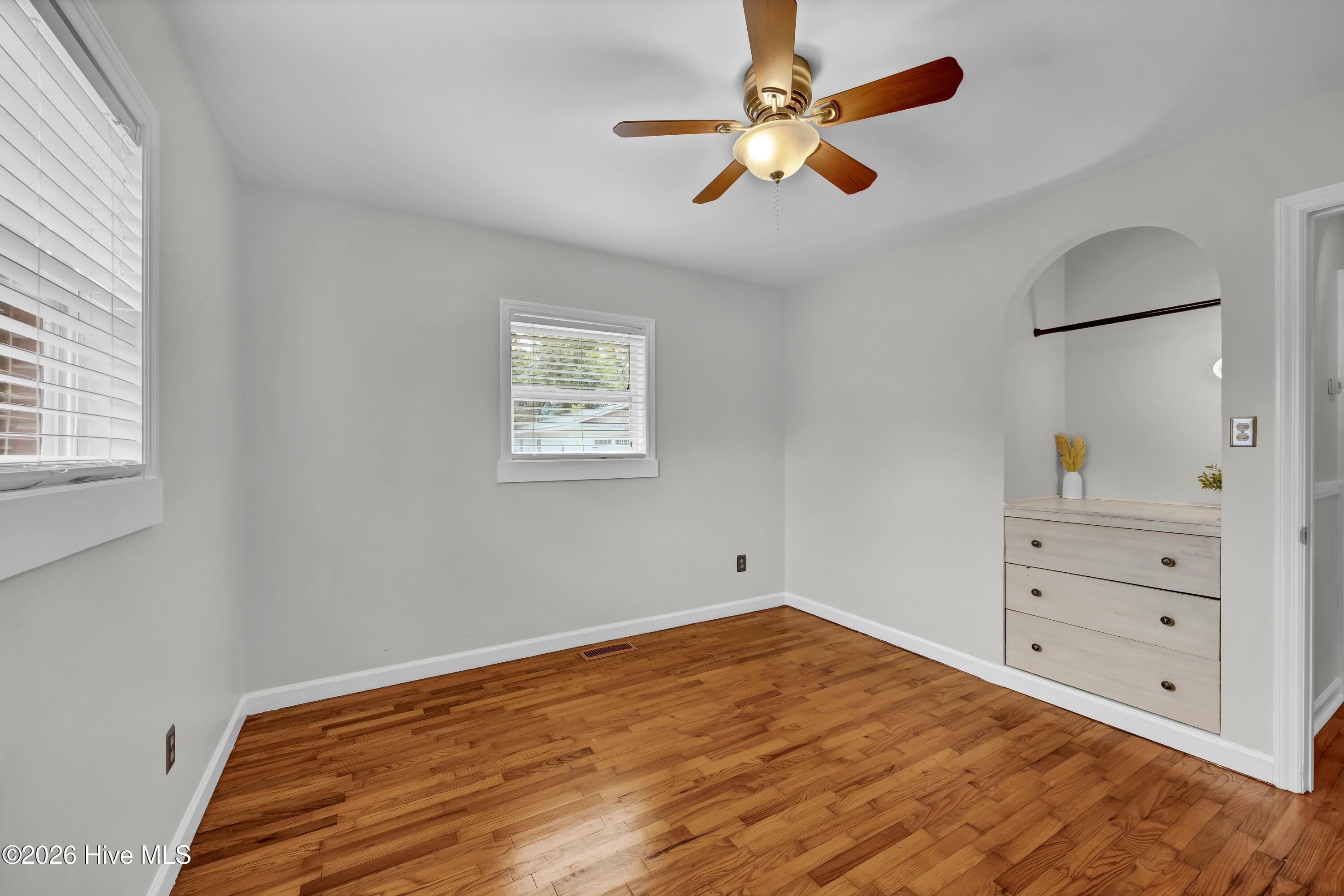 116 Shorewood Hills Drive Property Photo 18