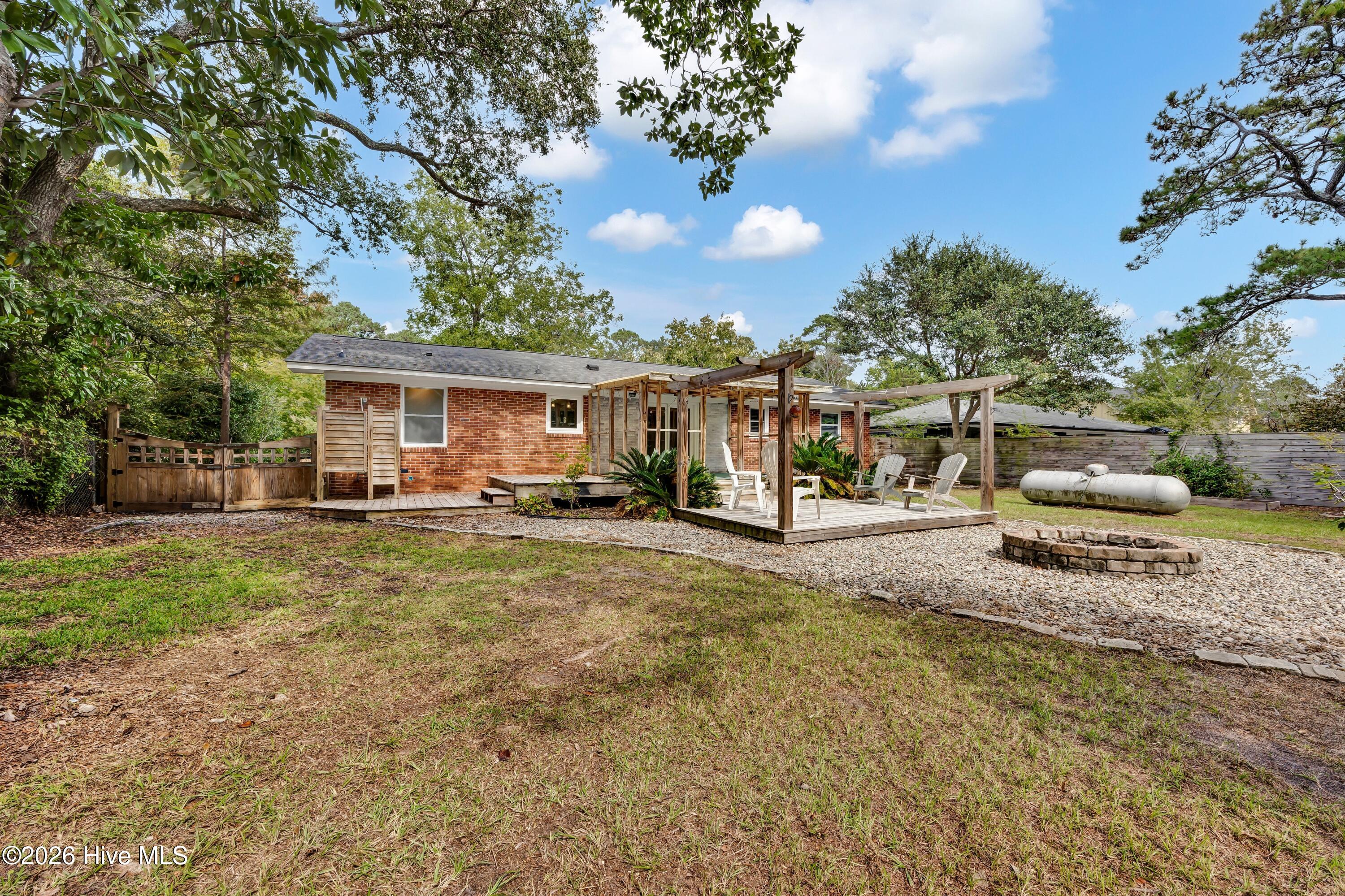 116 Shorewood Hills Drive Property Photo 24