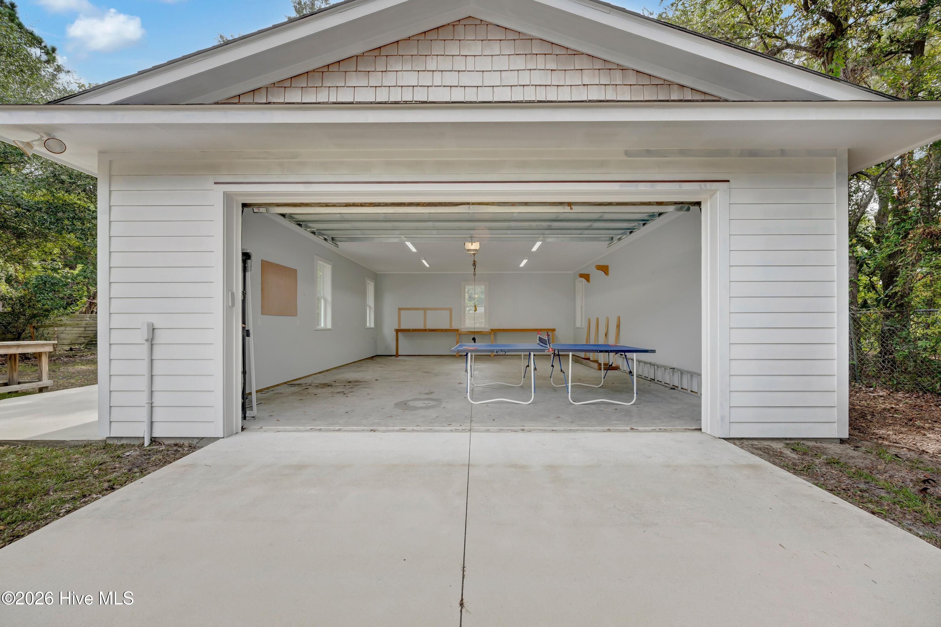 116 Shorewood Hills Drive Property Photo 27