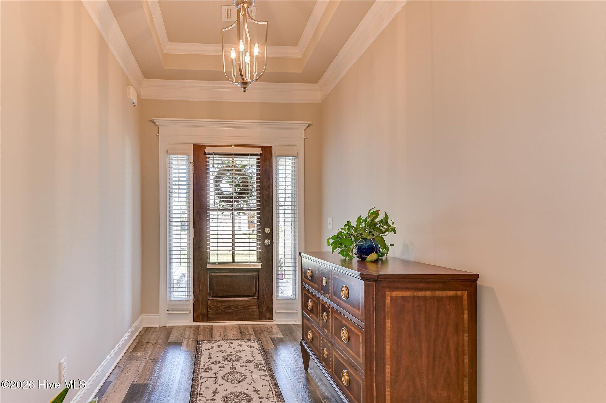 504 Oakley Grove Circle Property Photo 7