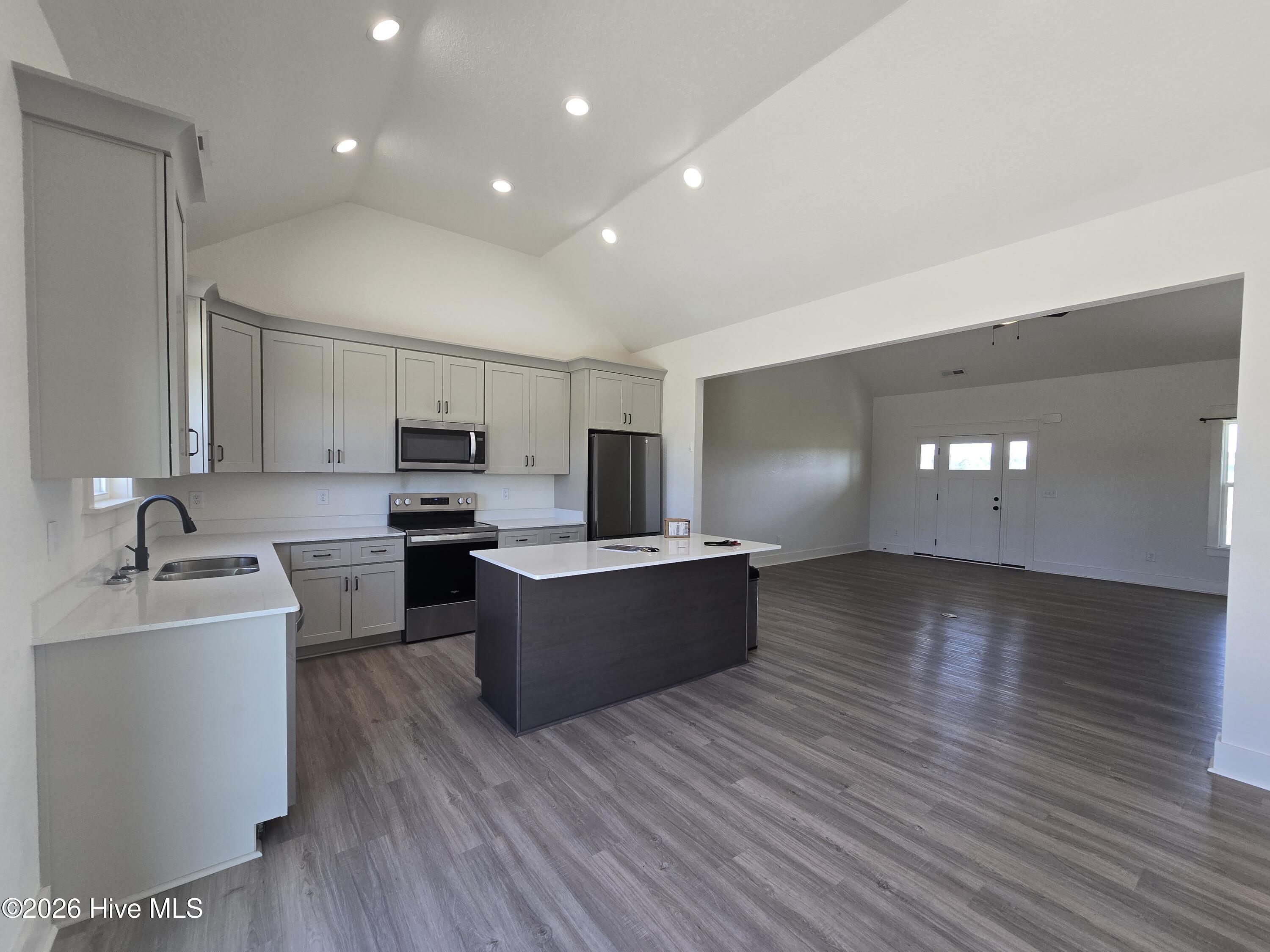 477 N Trotman Road Property Photo 4