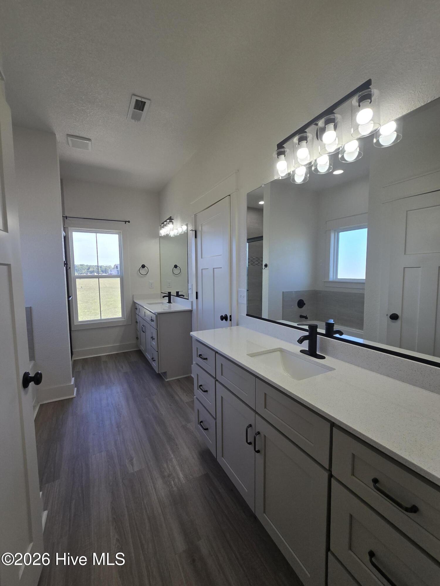 477 N Trotman Road Property Photo 6