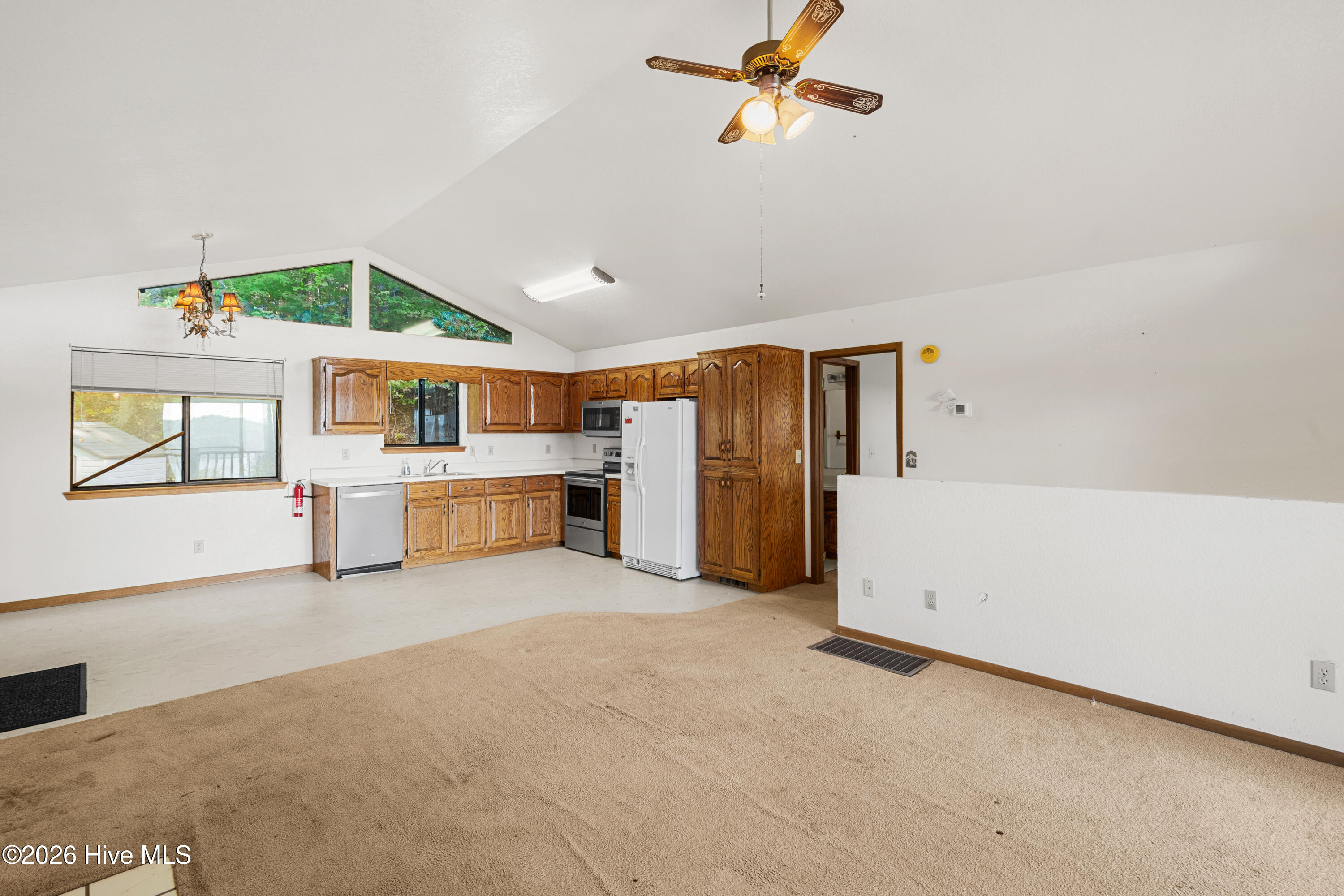 895 Lake Apalachia Acres Drive Property Photo 12
