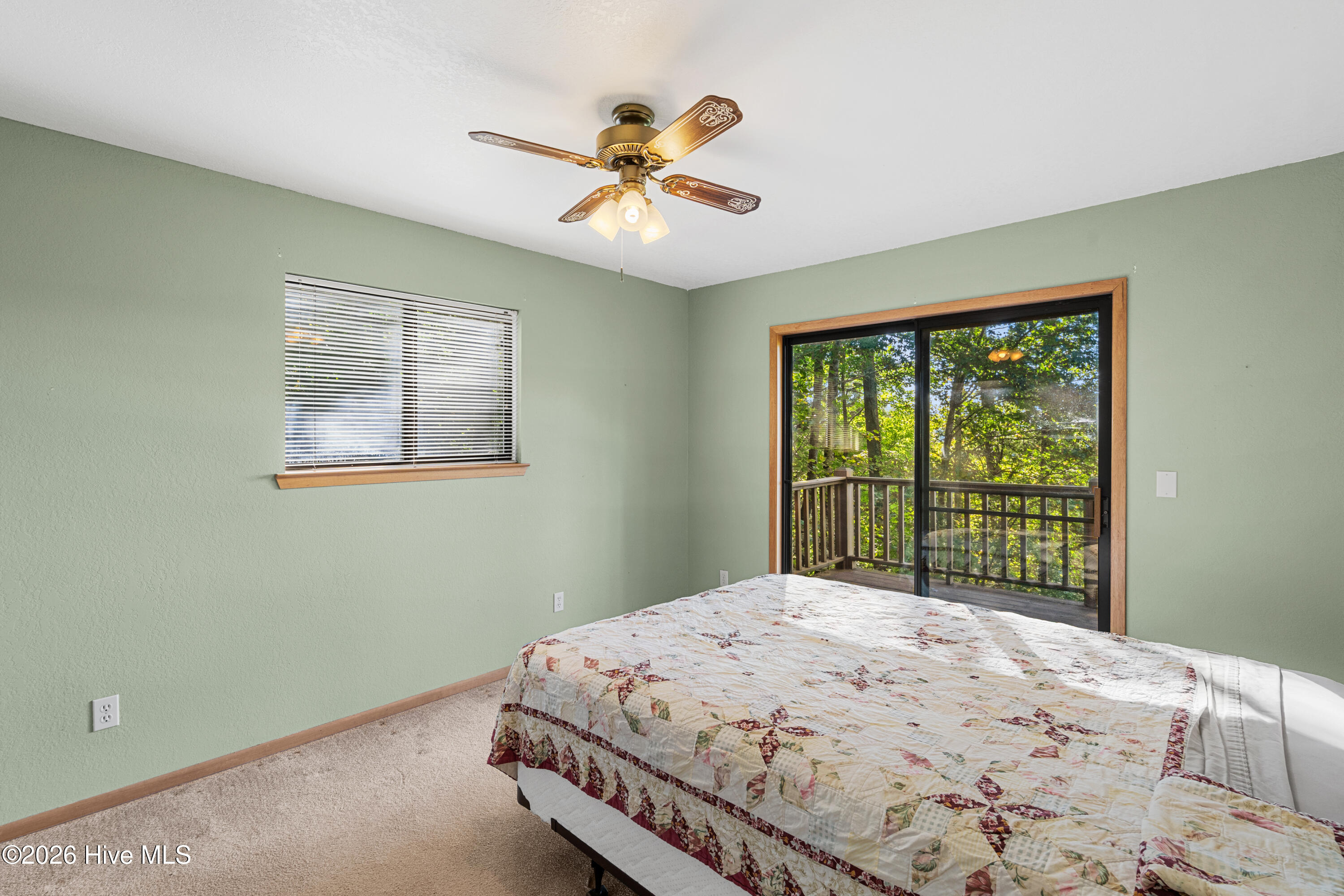 895 Lake Apalachia Acres Drive Property Photo 13
