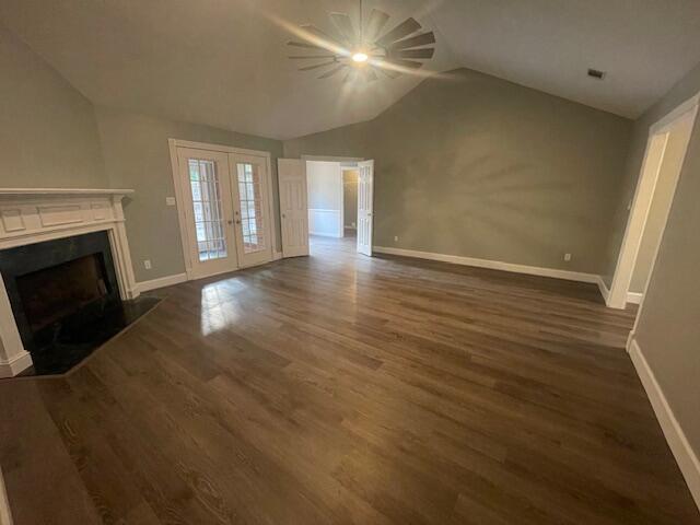 4752 High Meadow Court Property Photo 6
