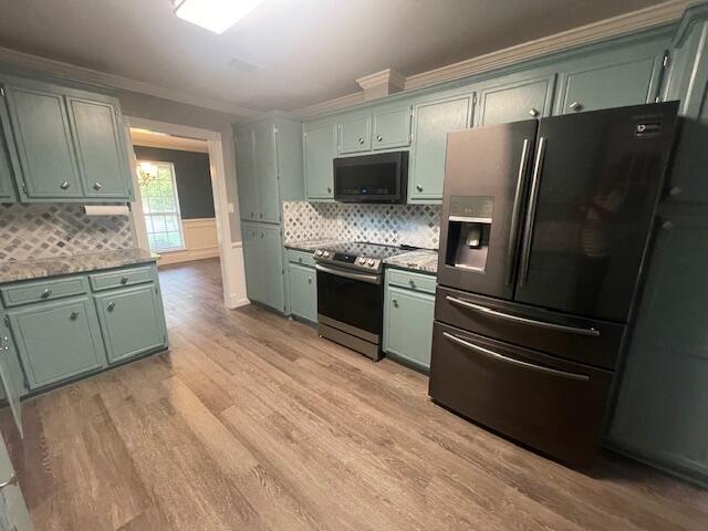 4752 High Meadow Court Property Photo 8