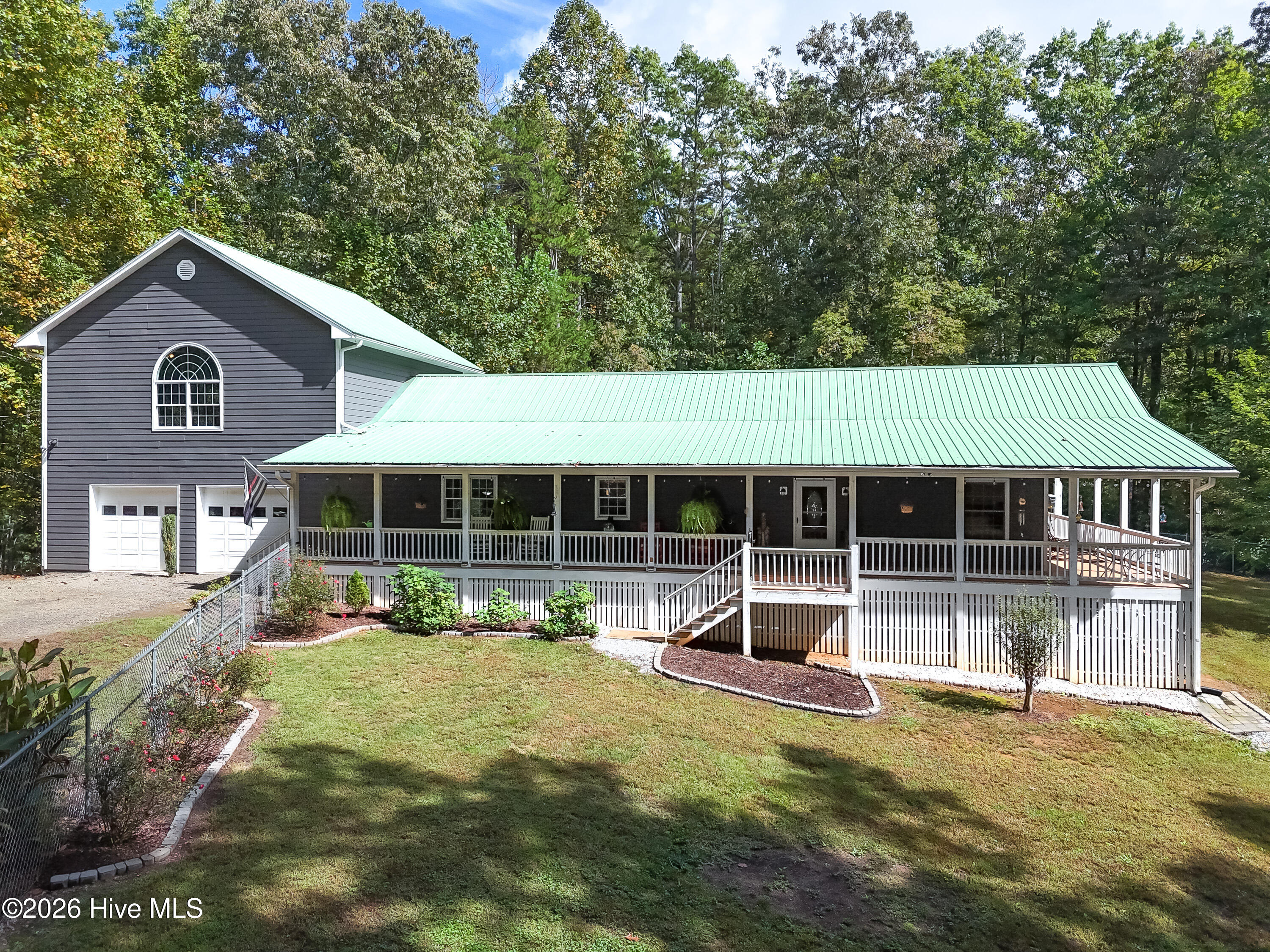 3015 Camp Creek Road Property Photo 1