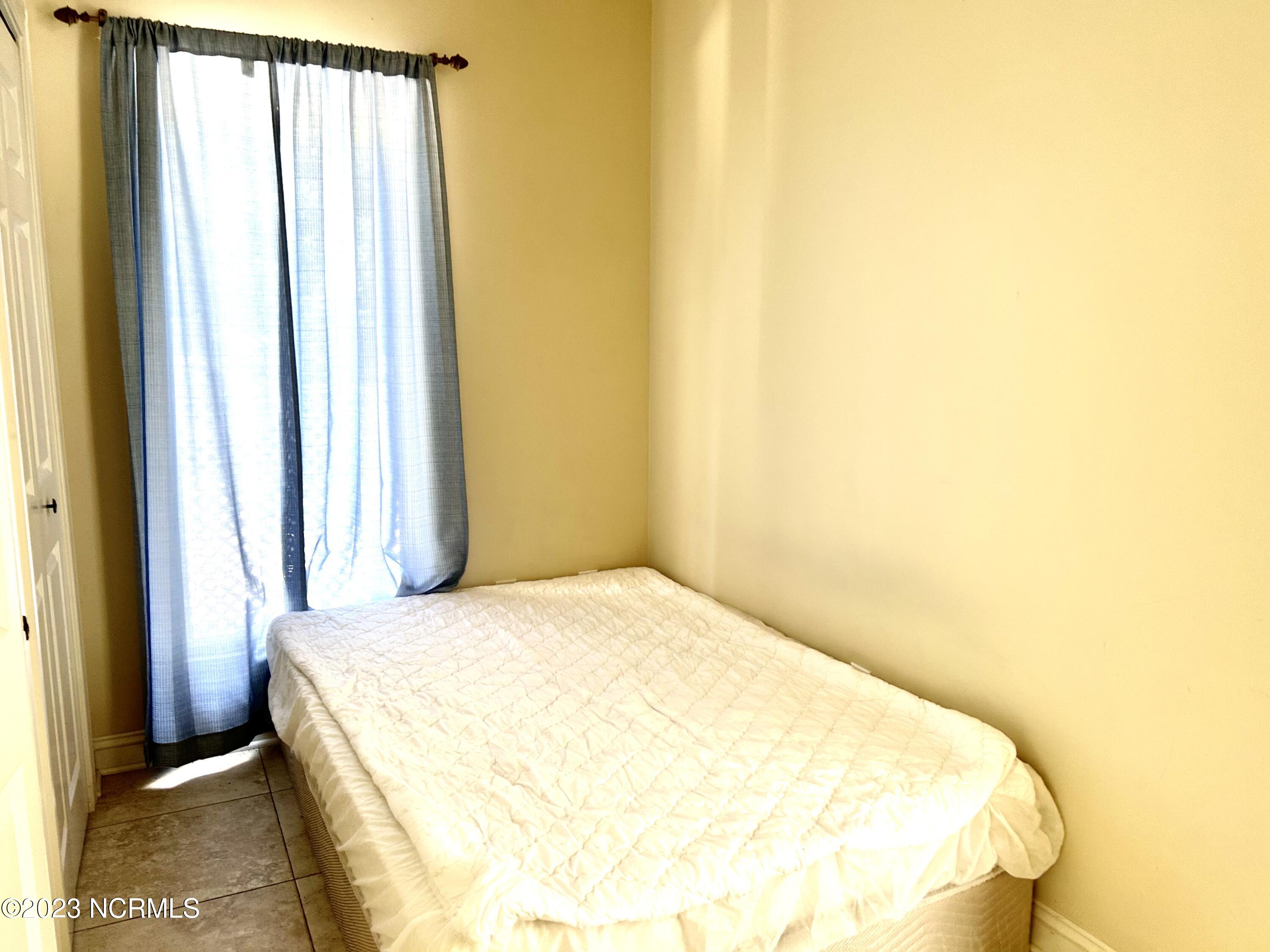 921 Gilchrist Street Property Photo 41