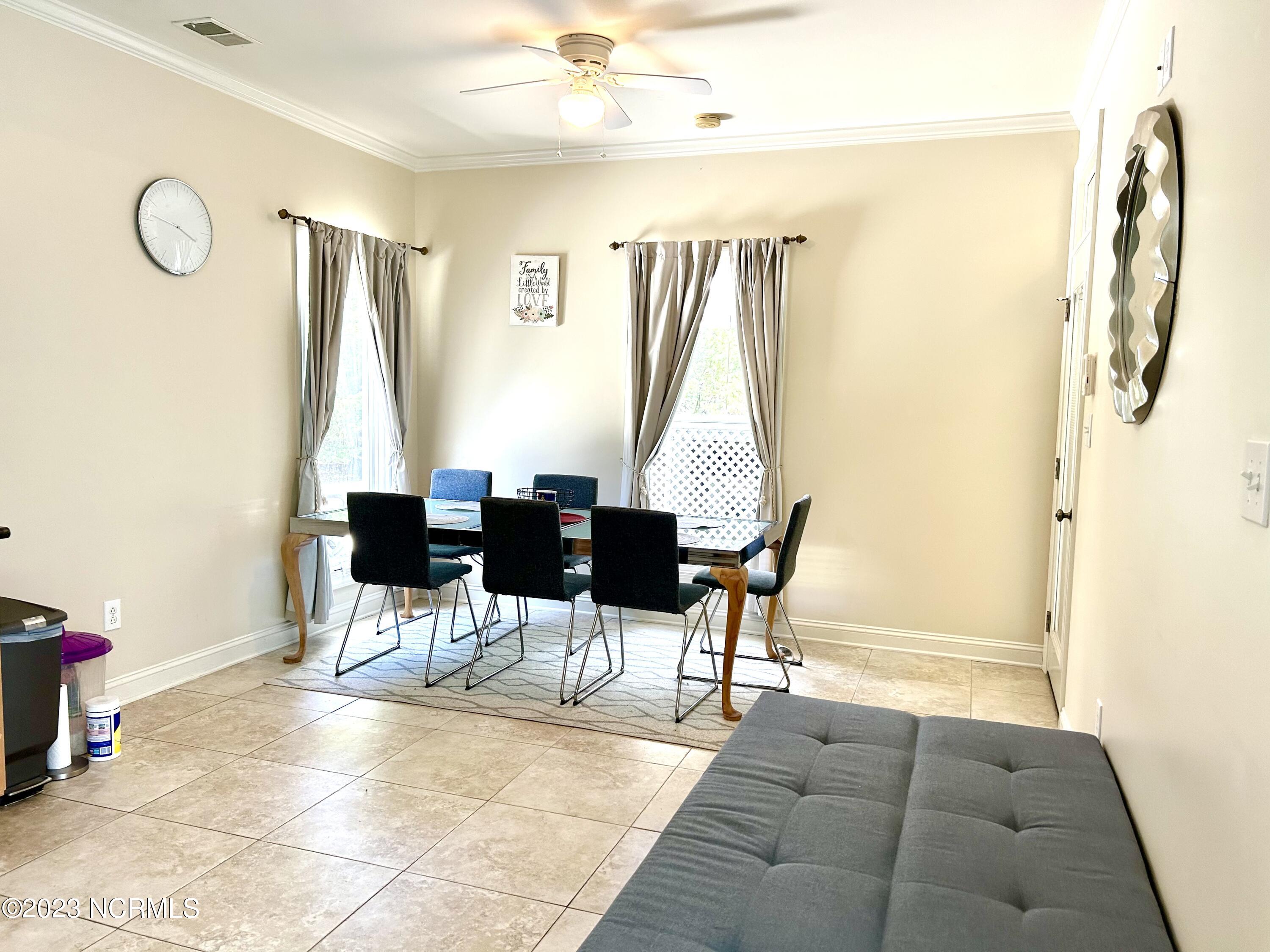 921 Gilchrist Street Property Photo 42