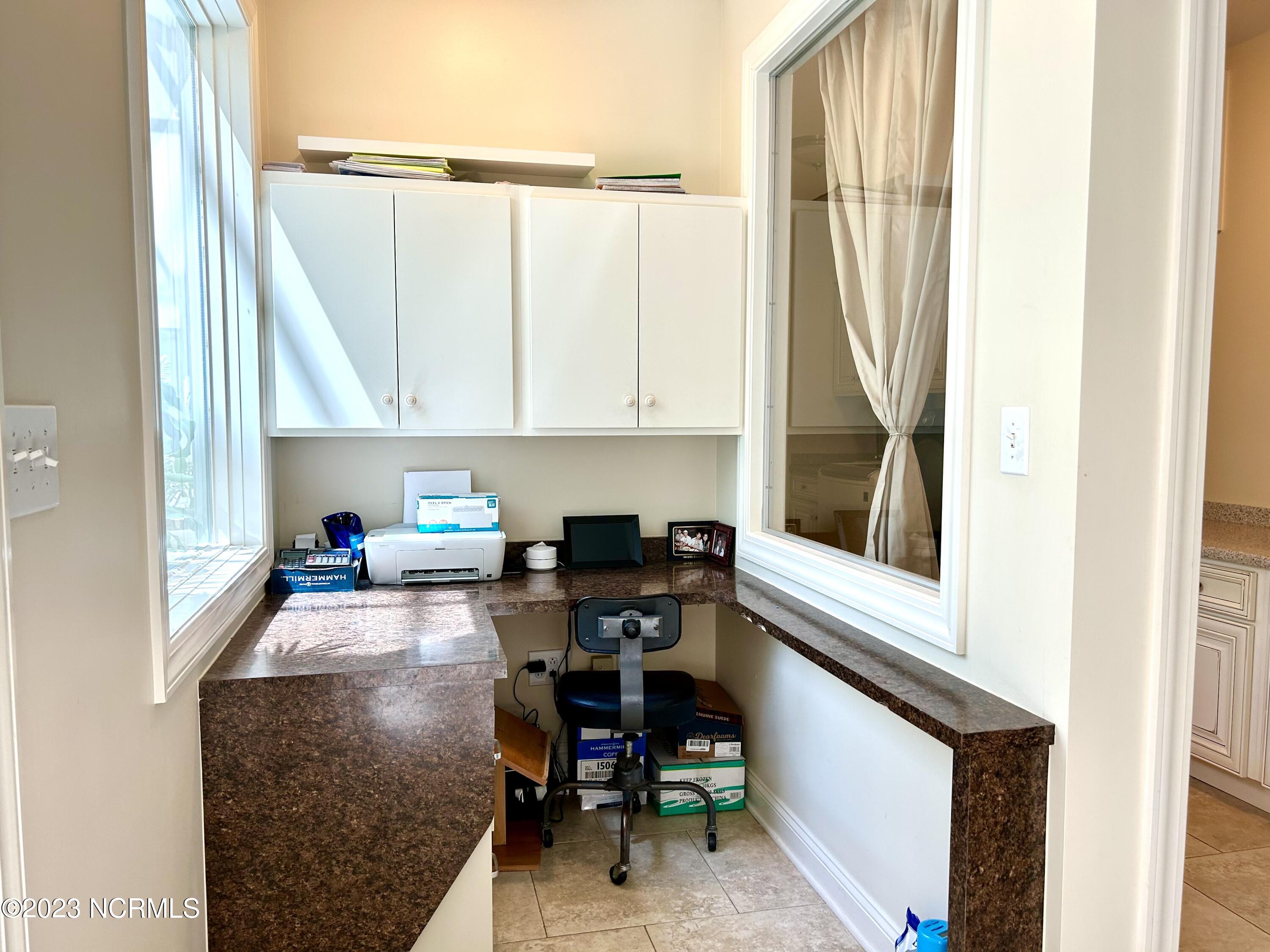 921 Gilchrist Street Property Photo 50