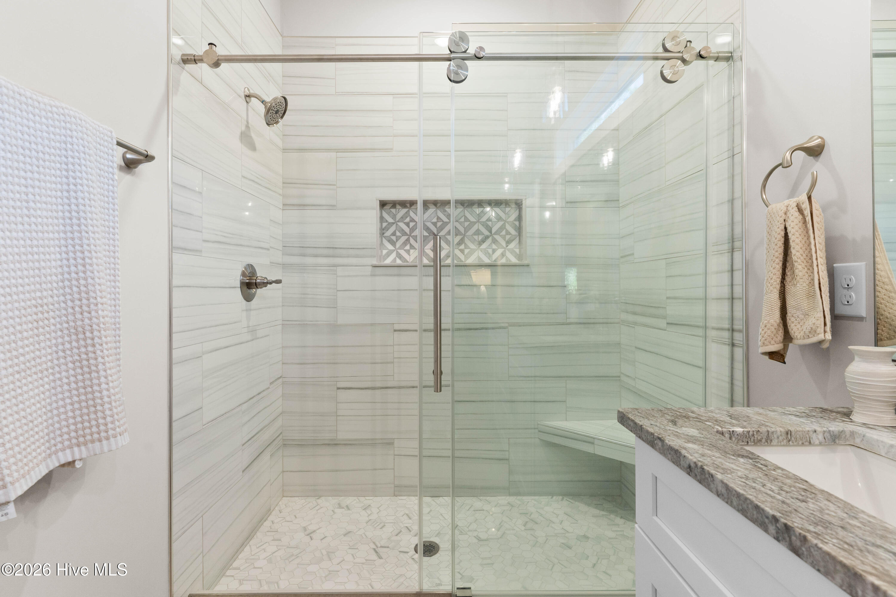 219 Ne 75th Street Property Photo 25