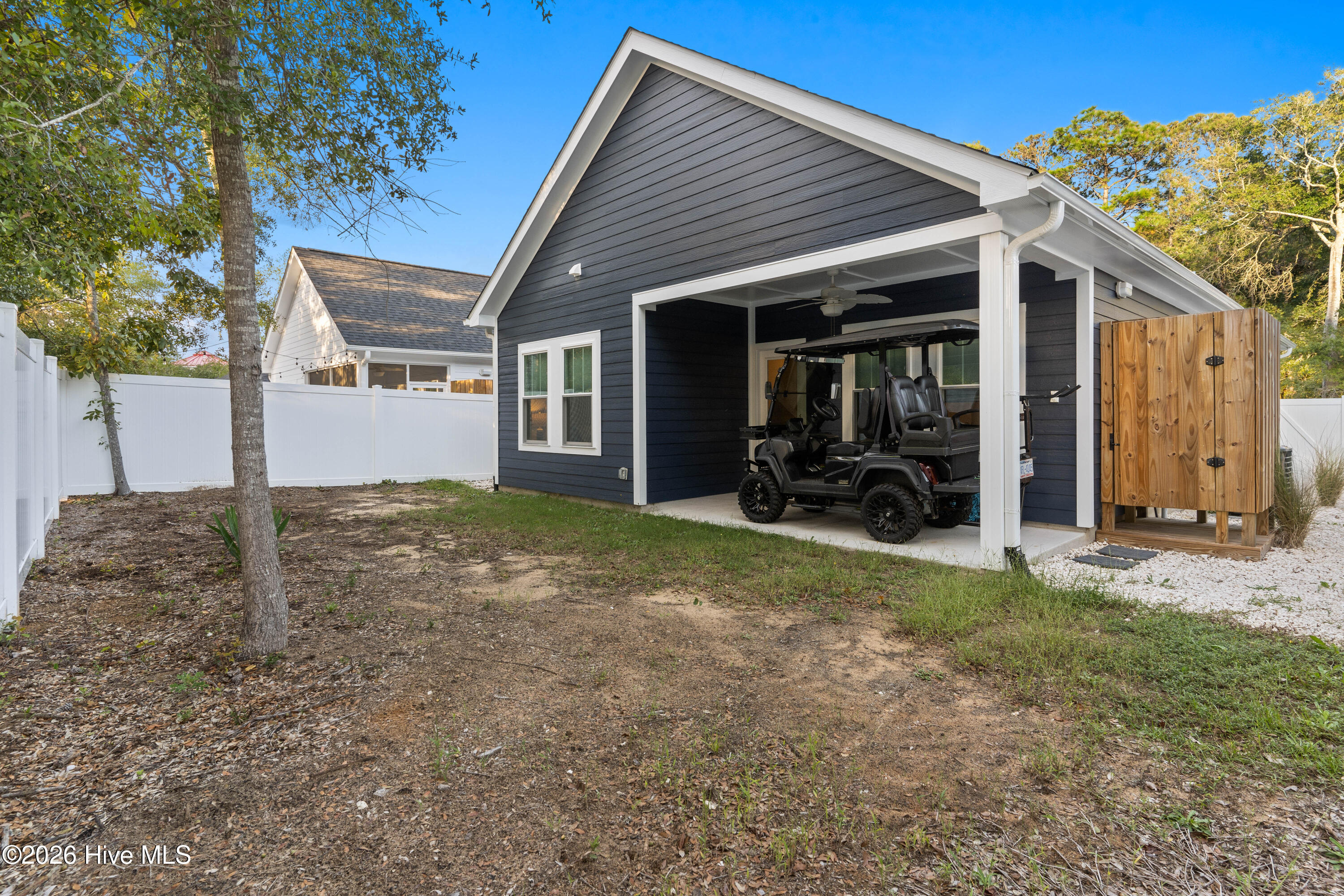 219 Ne 75th Street Property Photo 28