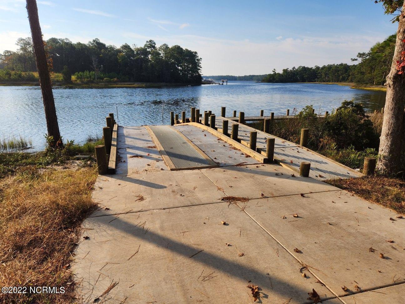 153 High Tide Drive Property Photo 12