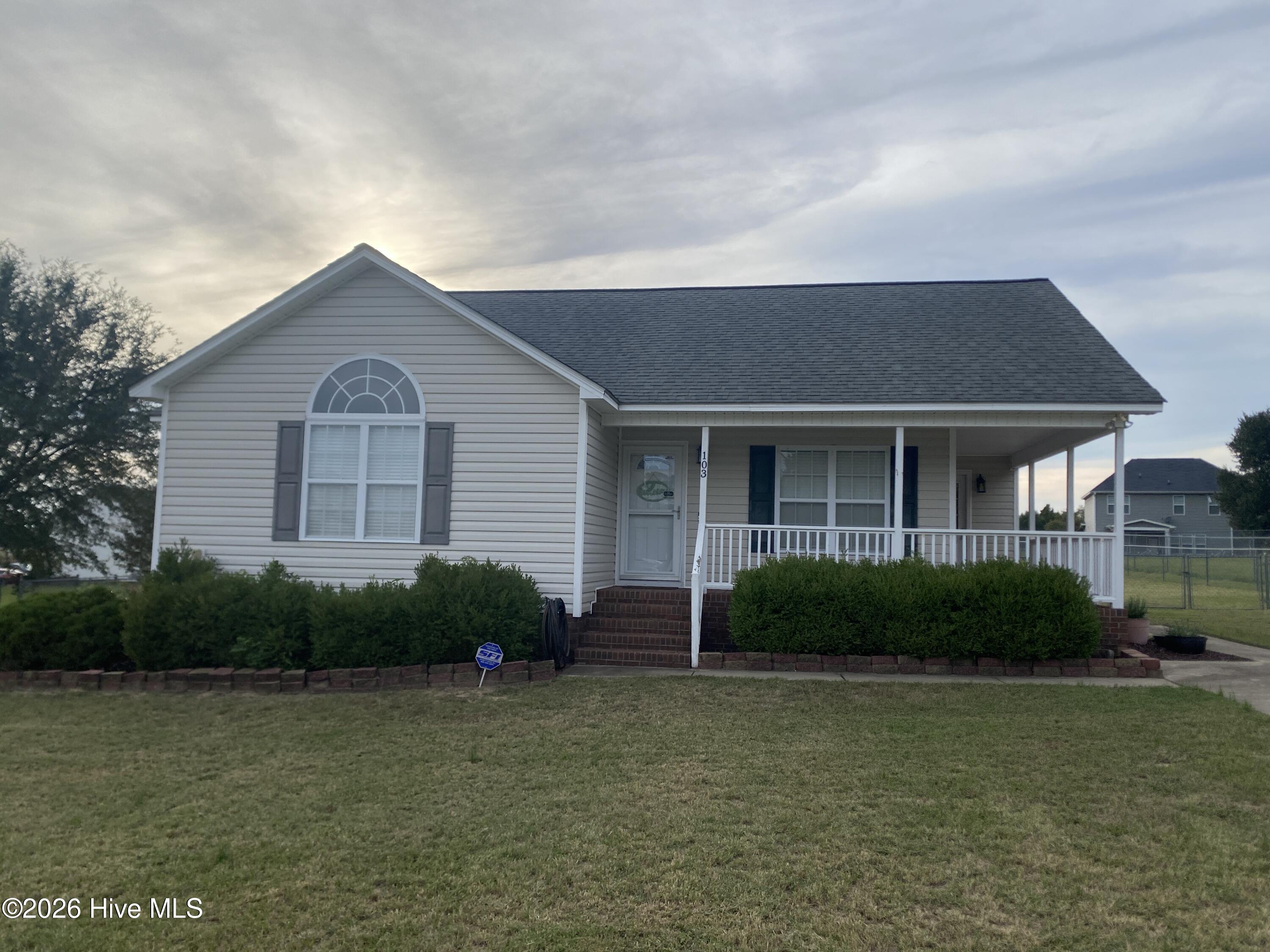 103 Stewart's Farm Road Property Photo 6