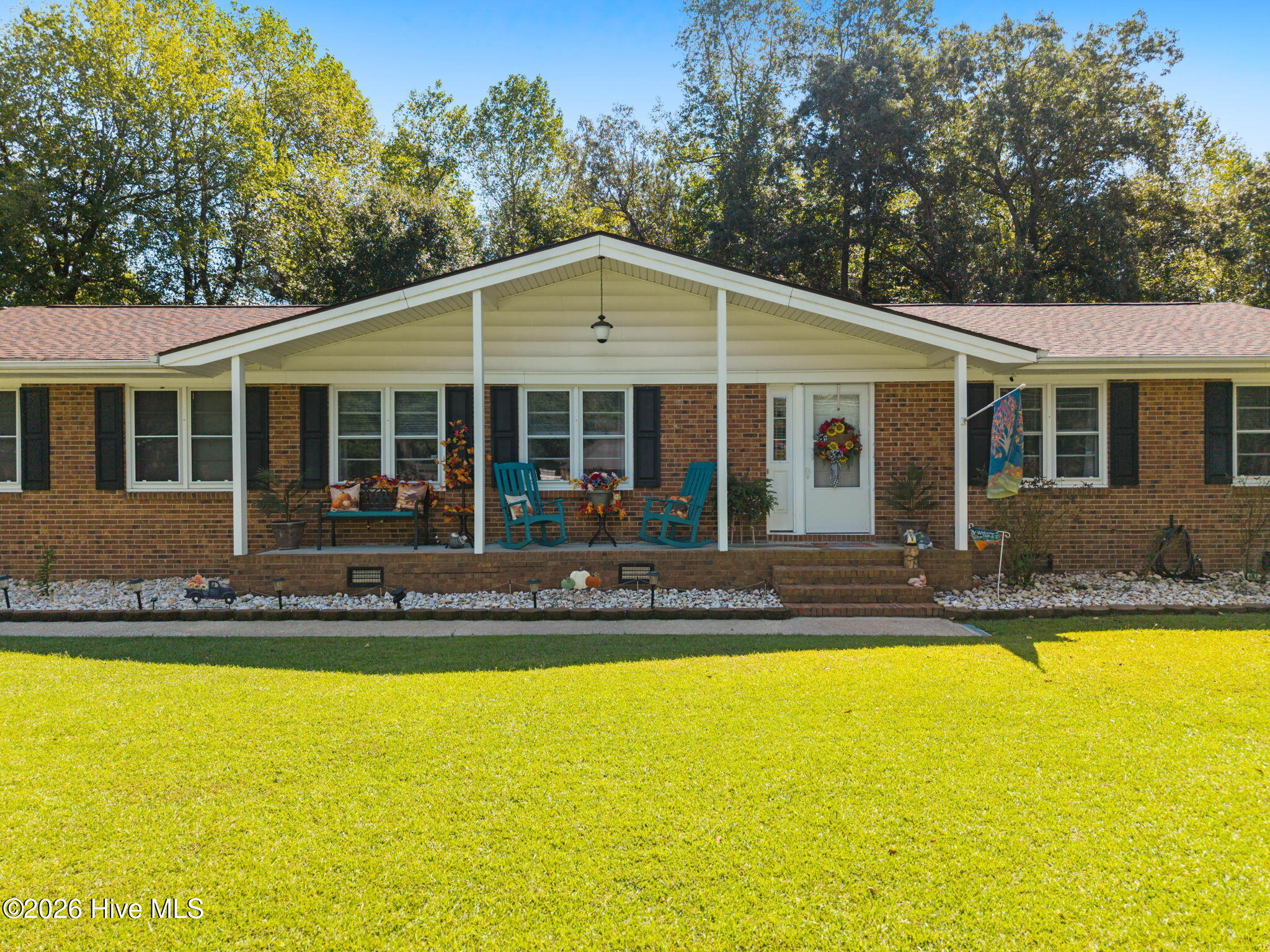 361 Country Club Road Property Photo 3