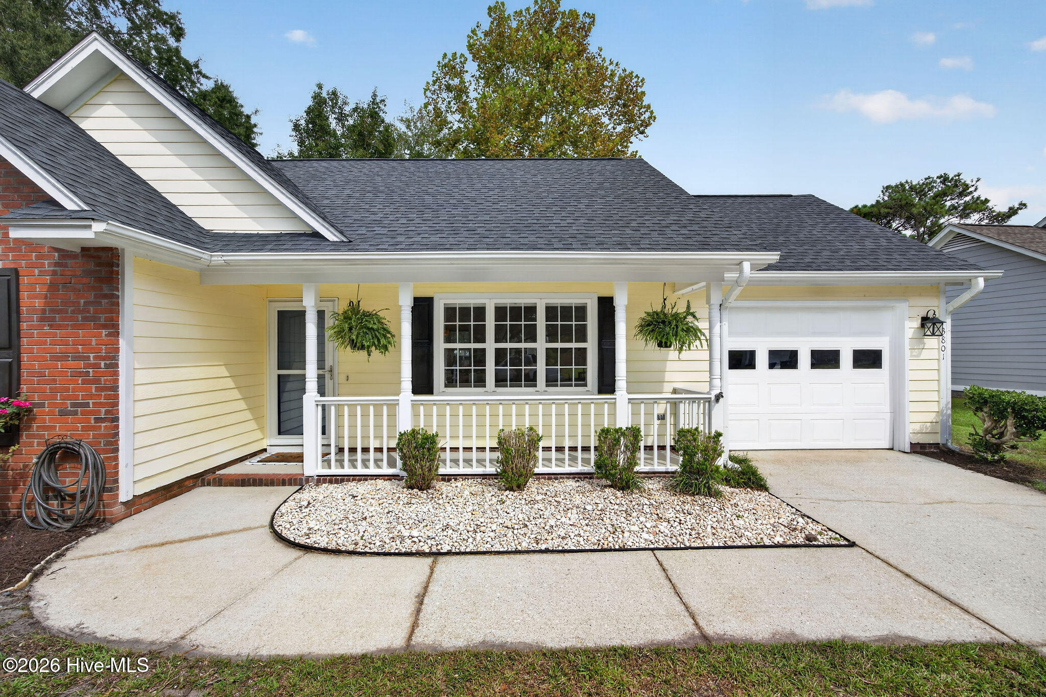 3801 Habberline Street Property Photo 4