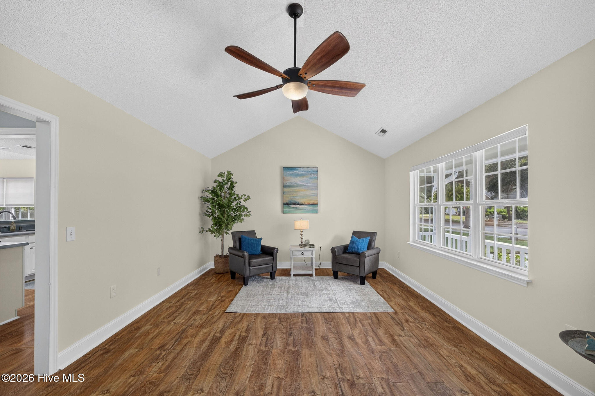 3801 Habberline Street Property Photo 9