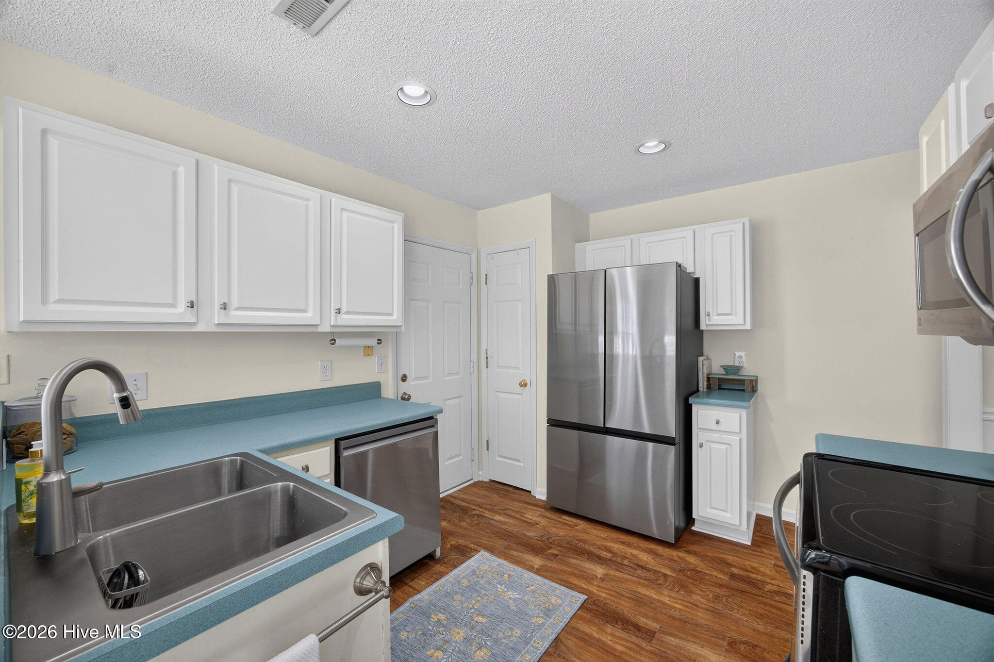 3801 Habberline Street Property Photo 14