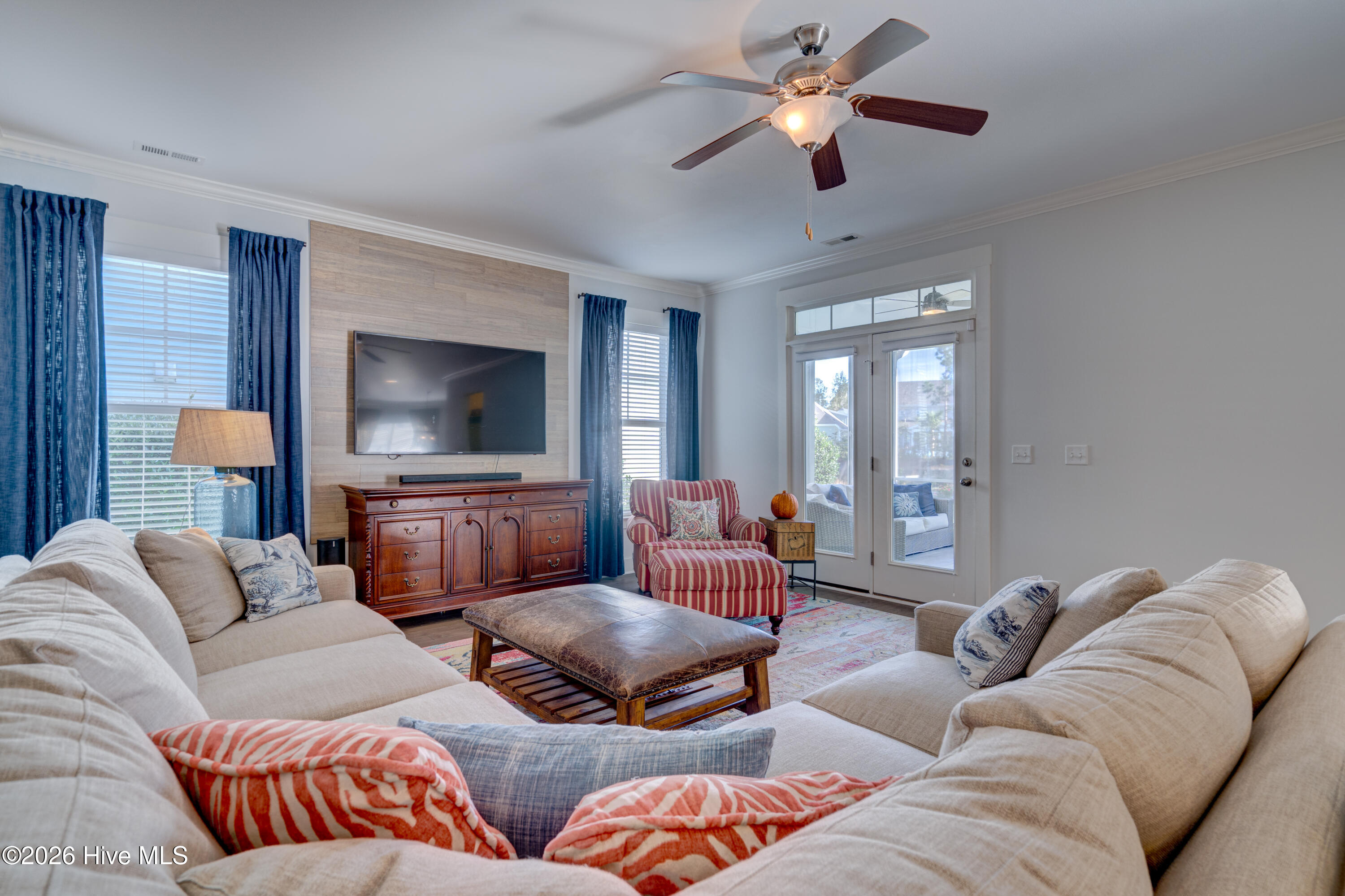 1029 Anchors Bend Way Property Photo 8
