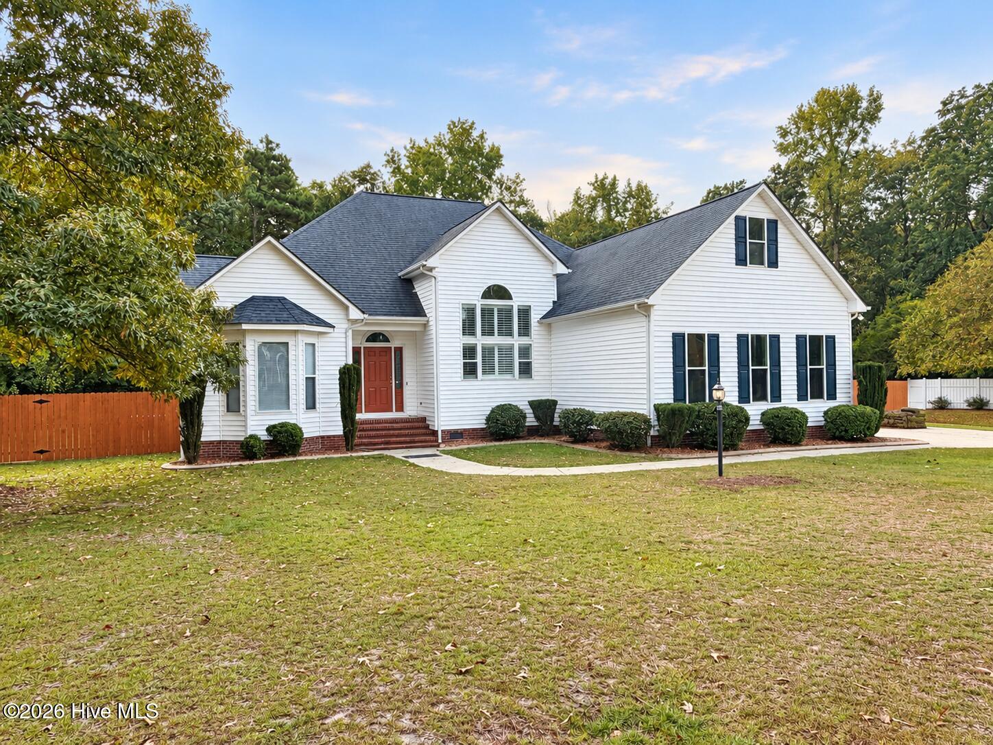 105 Scallop Place Property Photo 3