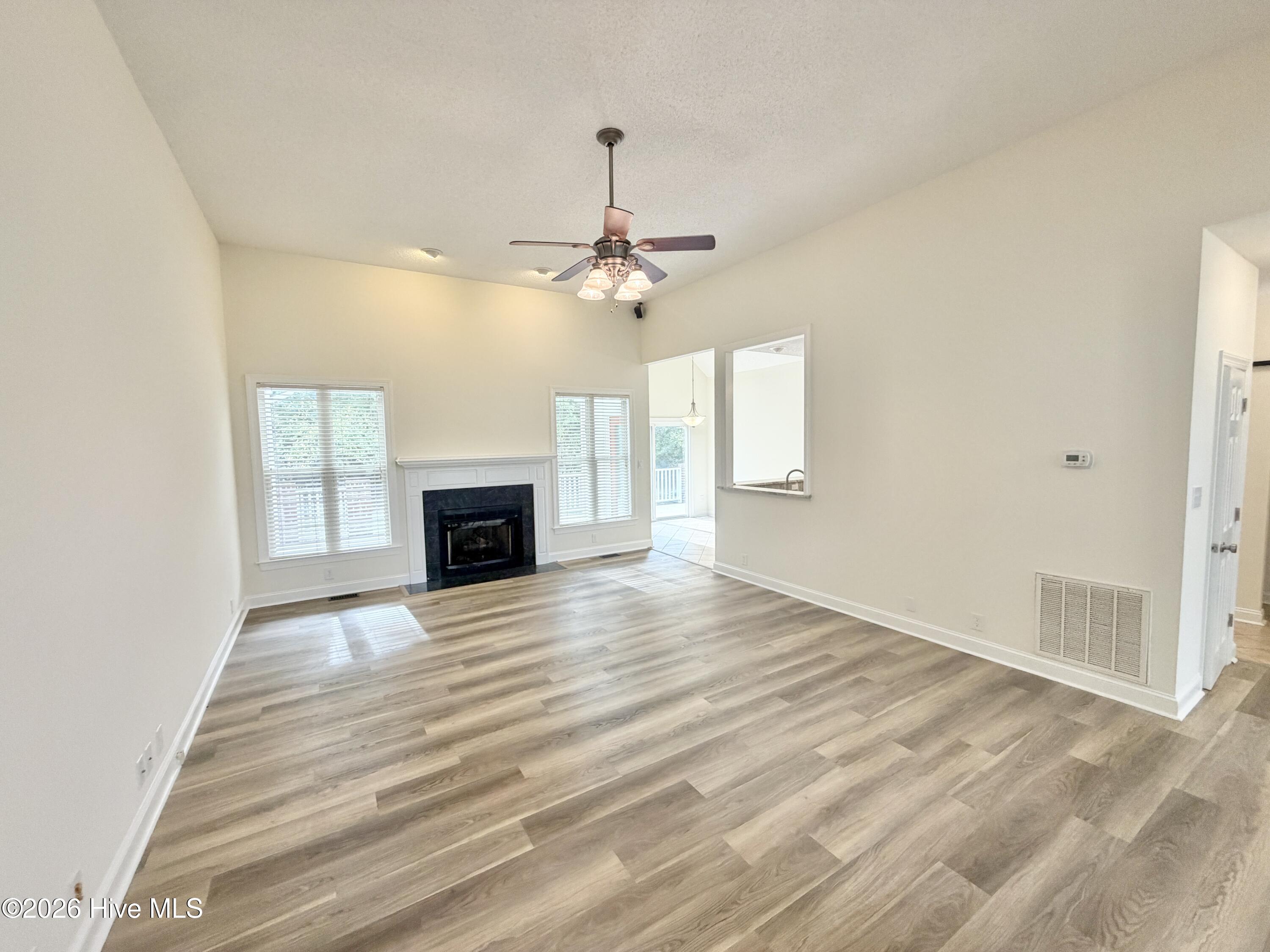 105 Scallop Place Property Photo 4