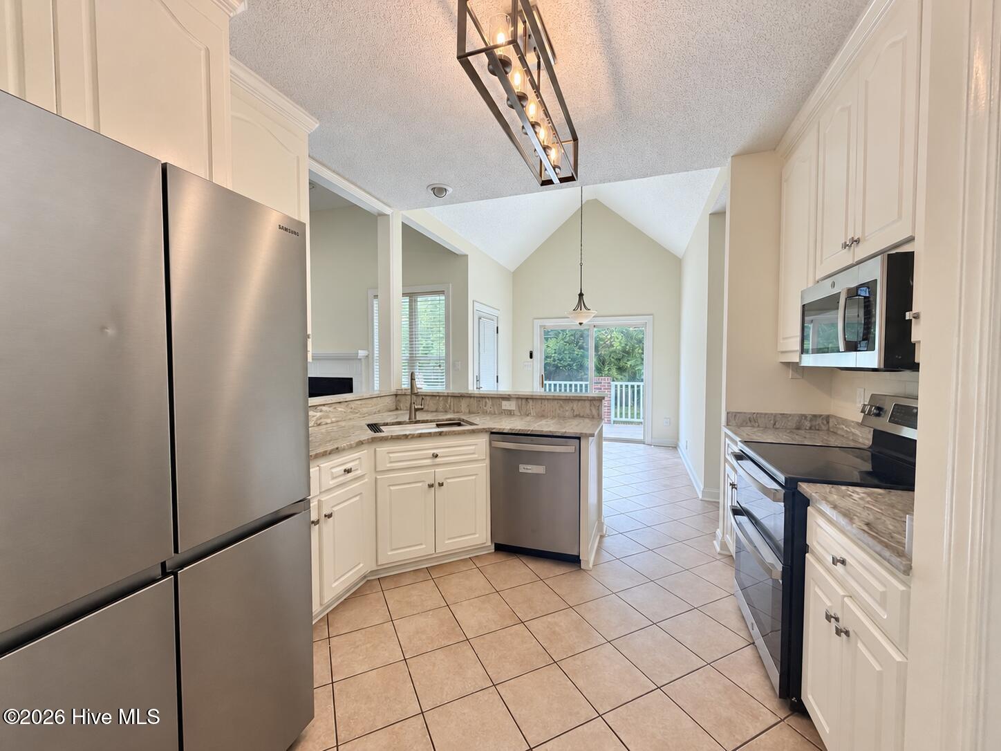 105 Scallop Place Property Photo 7