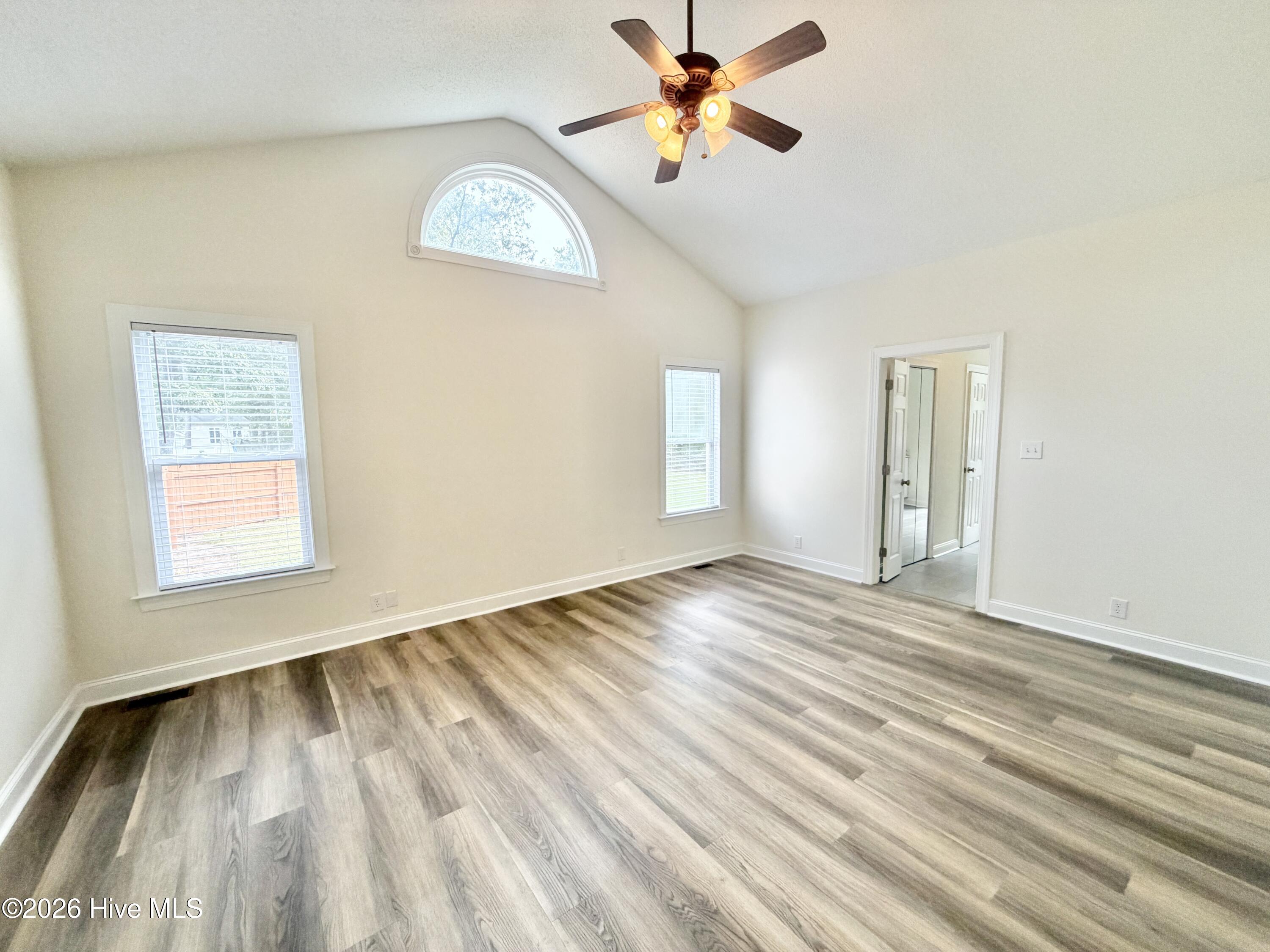 105 Scallop Place Property Photo 13