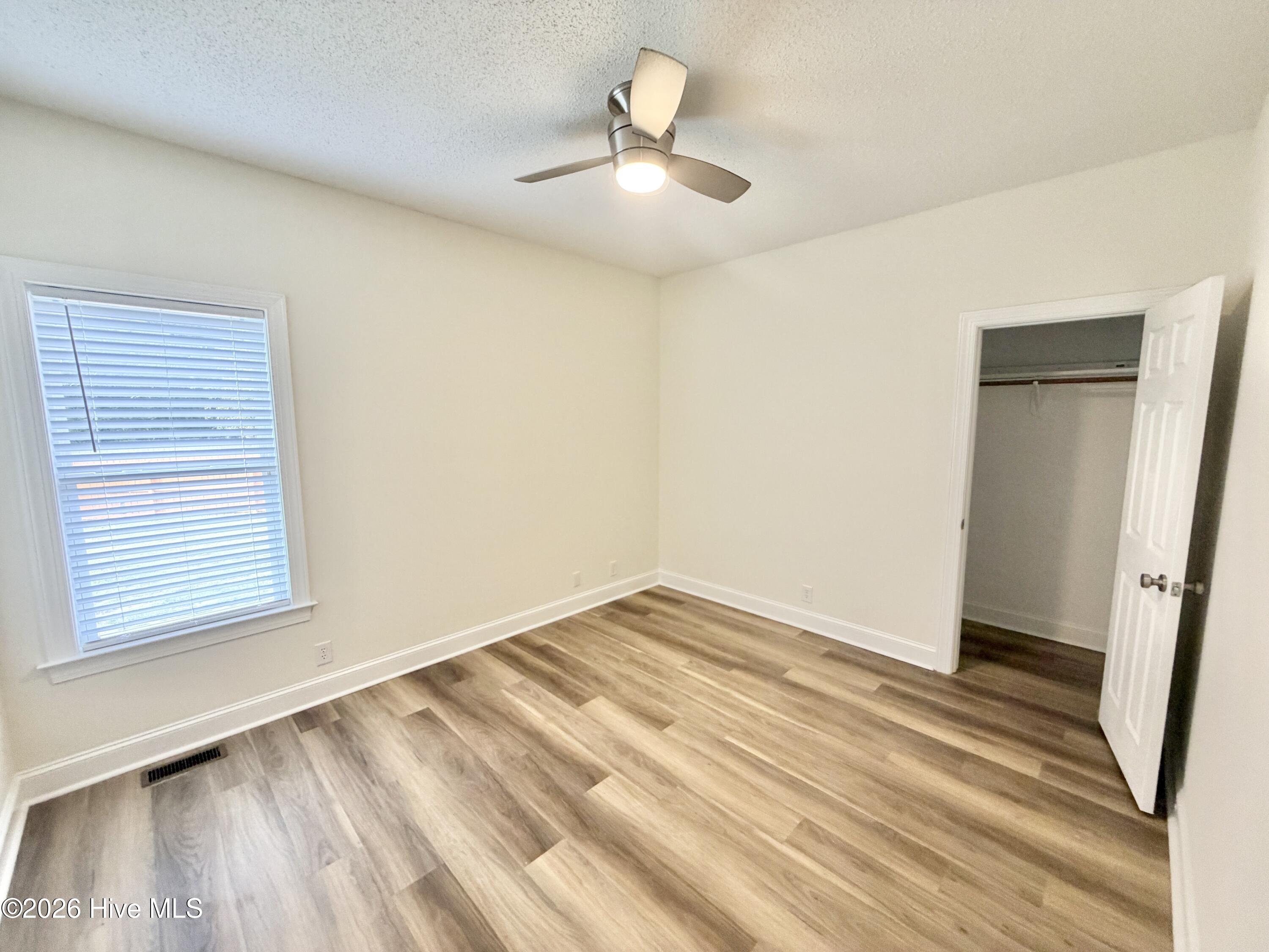 105 Scallop Place Property Photo 16