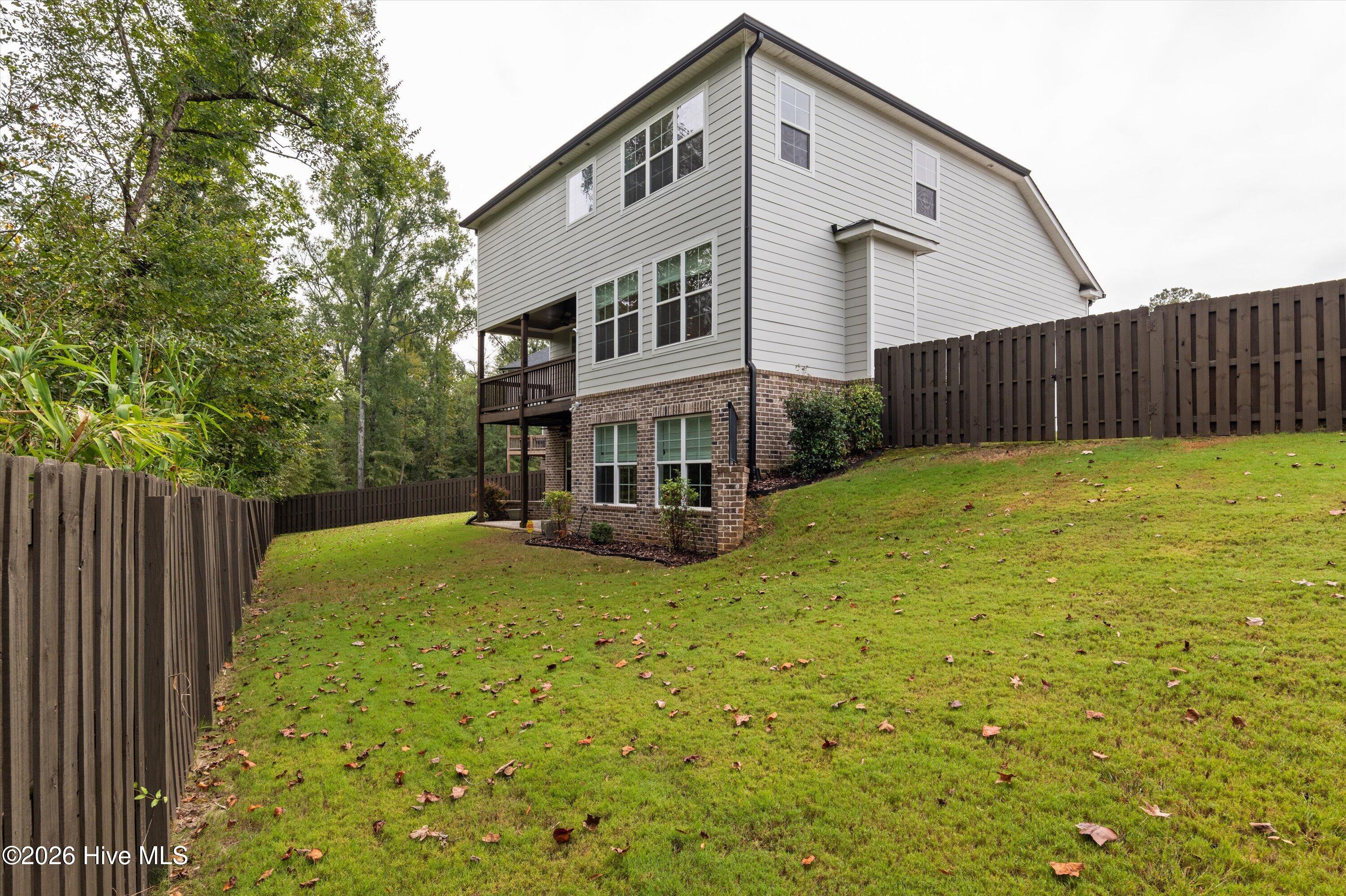 2004 Lacebark Court Property Photo 75