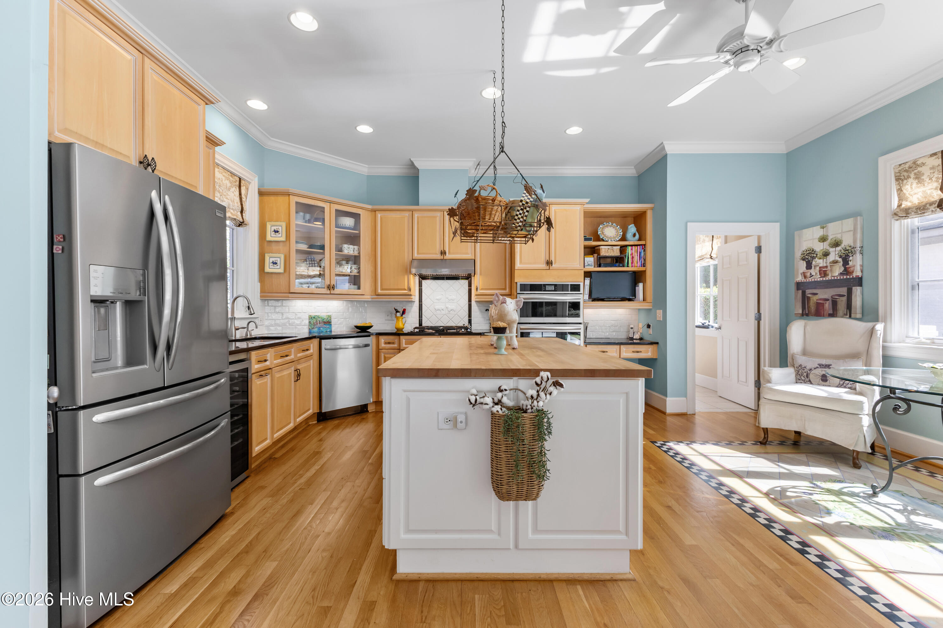 1802 Mews Drive Property Photo 15