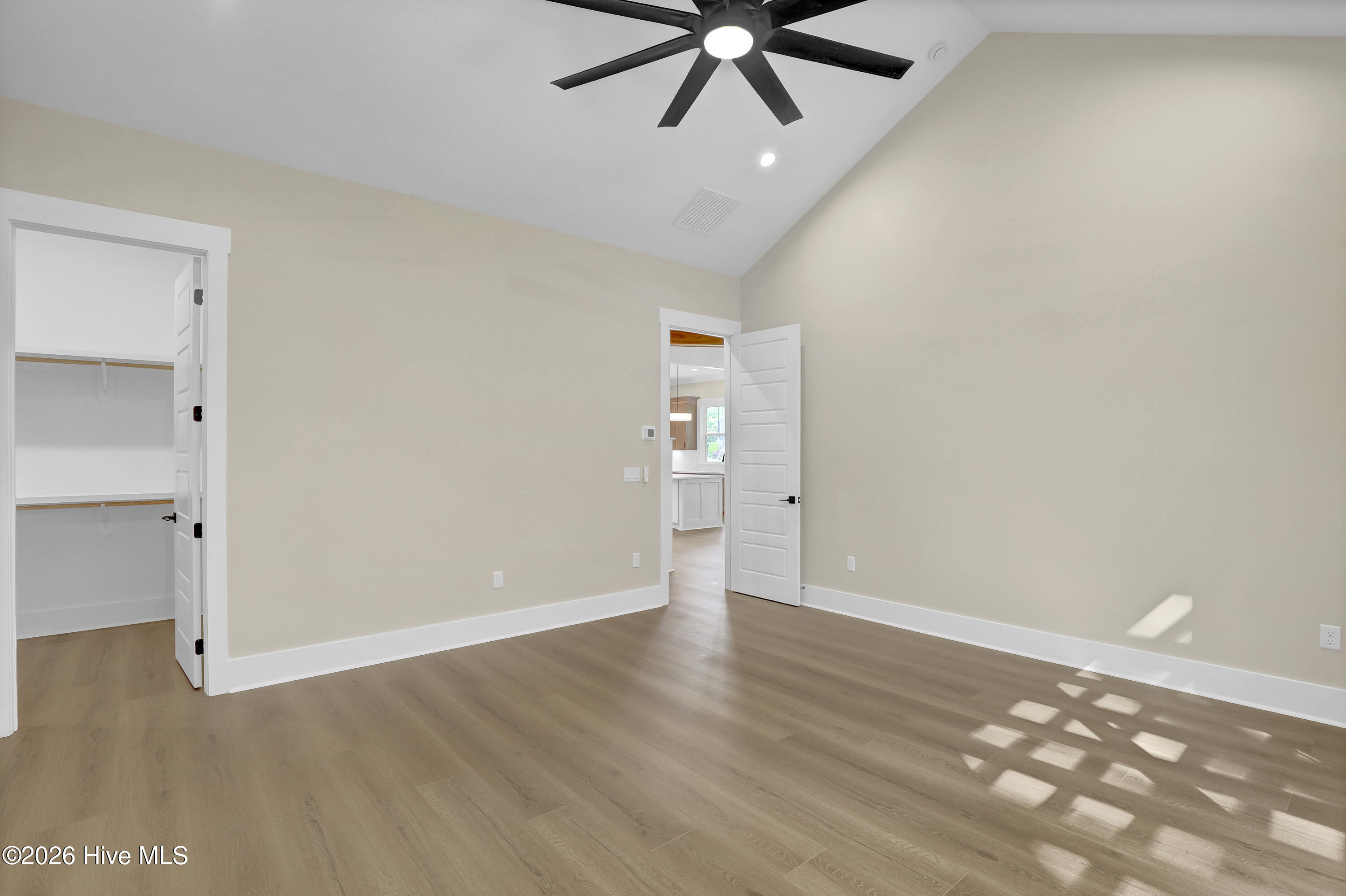 155 Everett Park Trail Property Photo 15