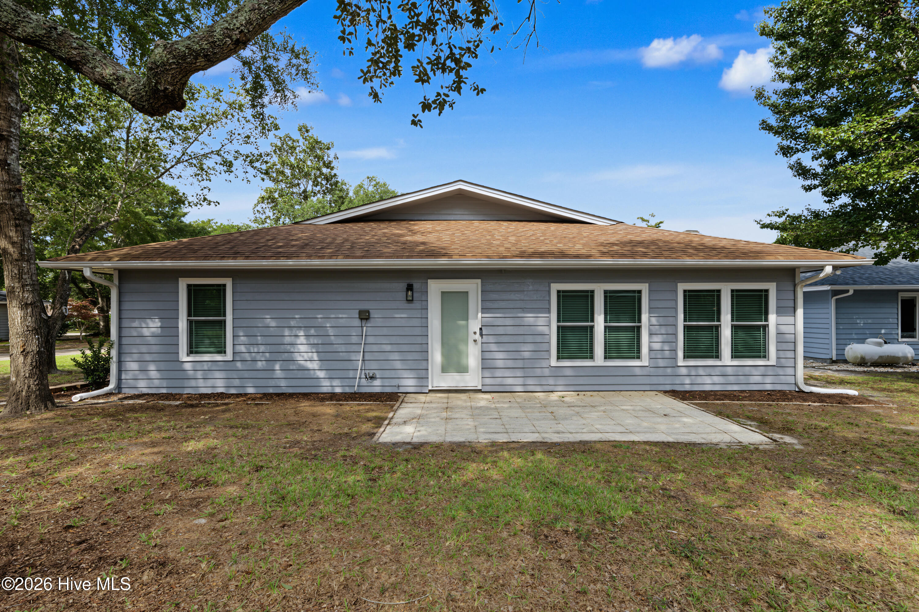 690 Fairway Drive E Property Photo 52