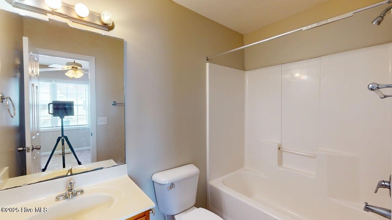 150 Cornerstone Place Property Photo 14