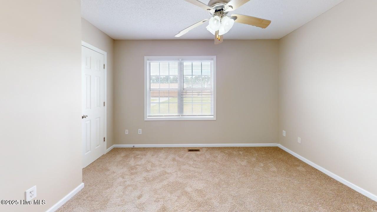 150 Cornerstone Place Property Photo 18