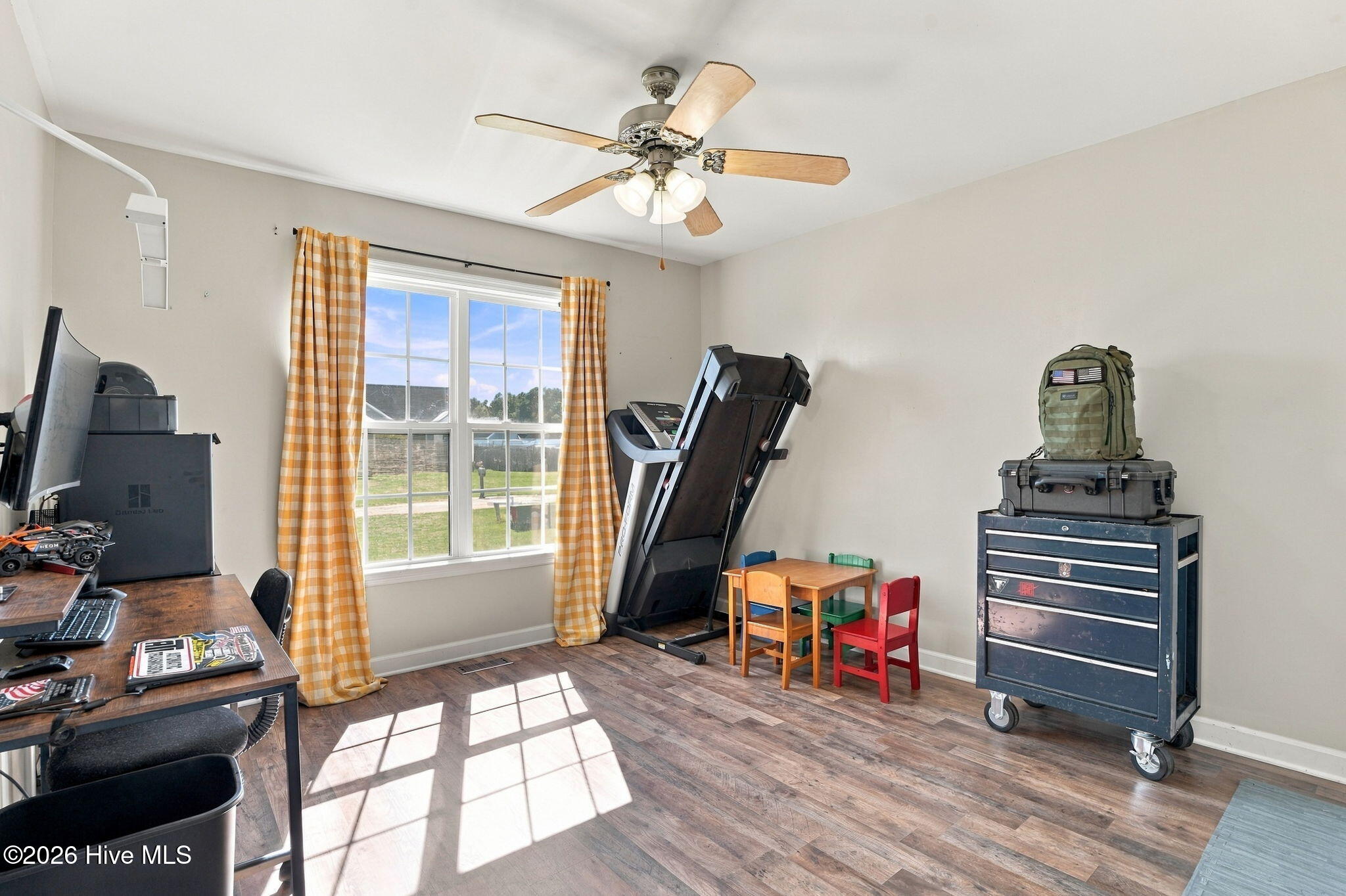 105 E Jamestown Street Property Photo 20