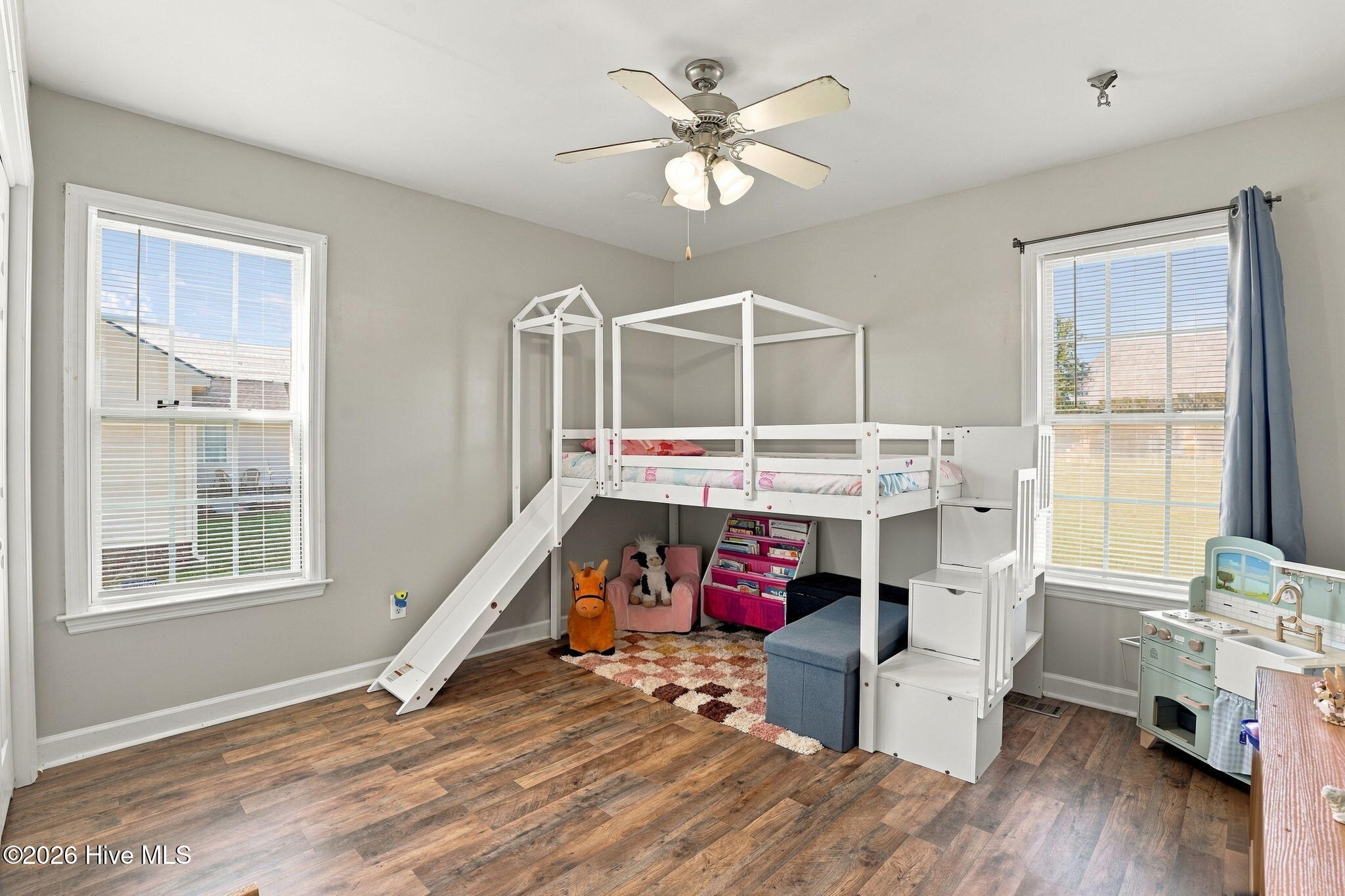 105 E Jamestown Street Property Photo 24