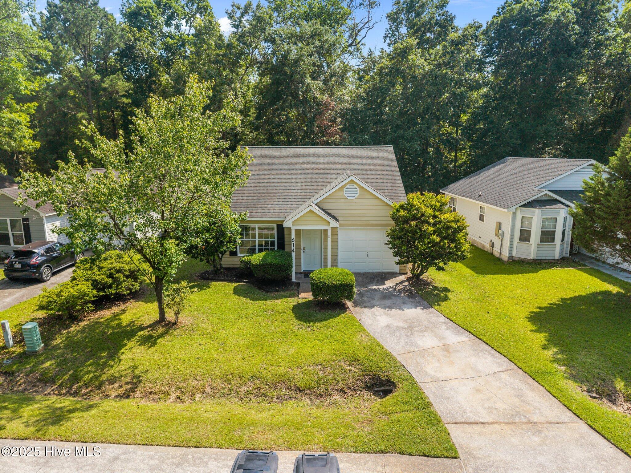 614 S Hampton Drive Property Photo 19