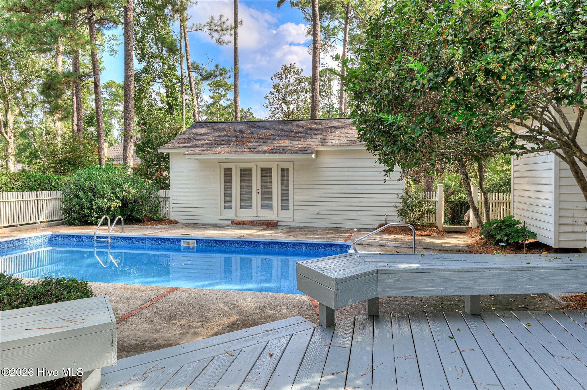 9 Tall Pine Circle Property Photo 3